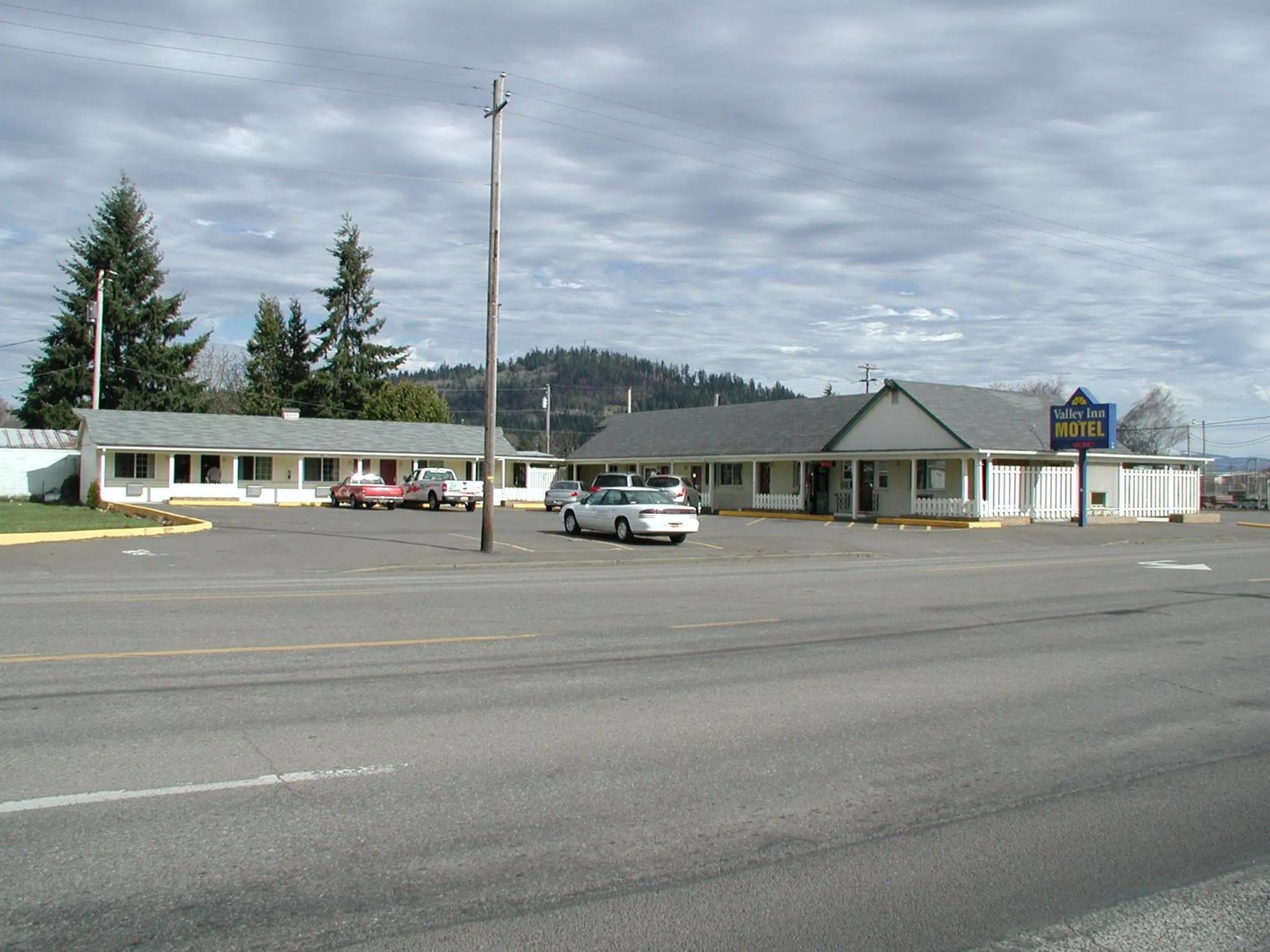 Valley Inn - Lebanon Oregon