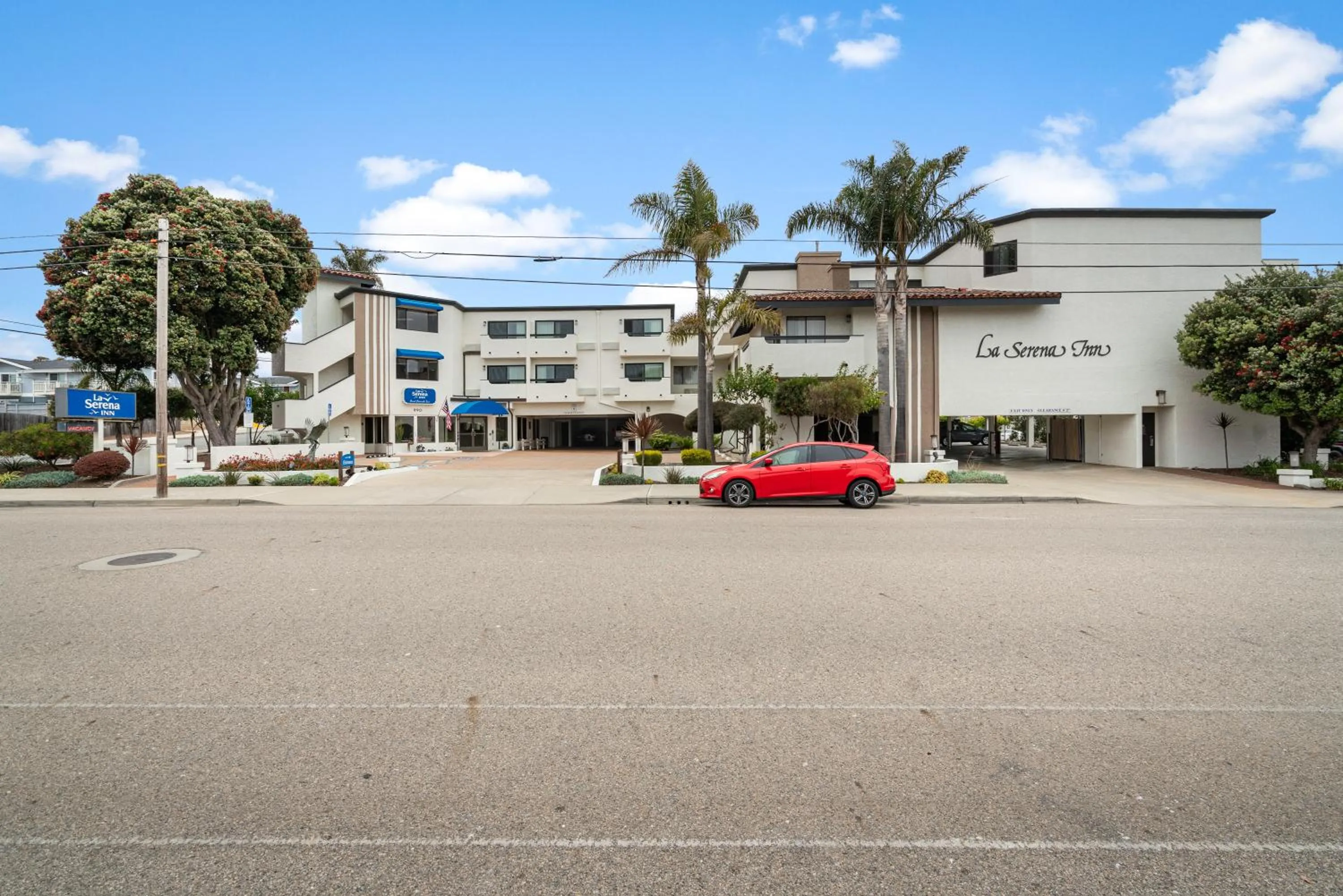 Property building in Hotel La Serena