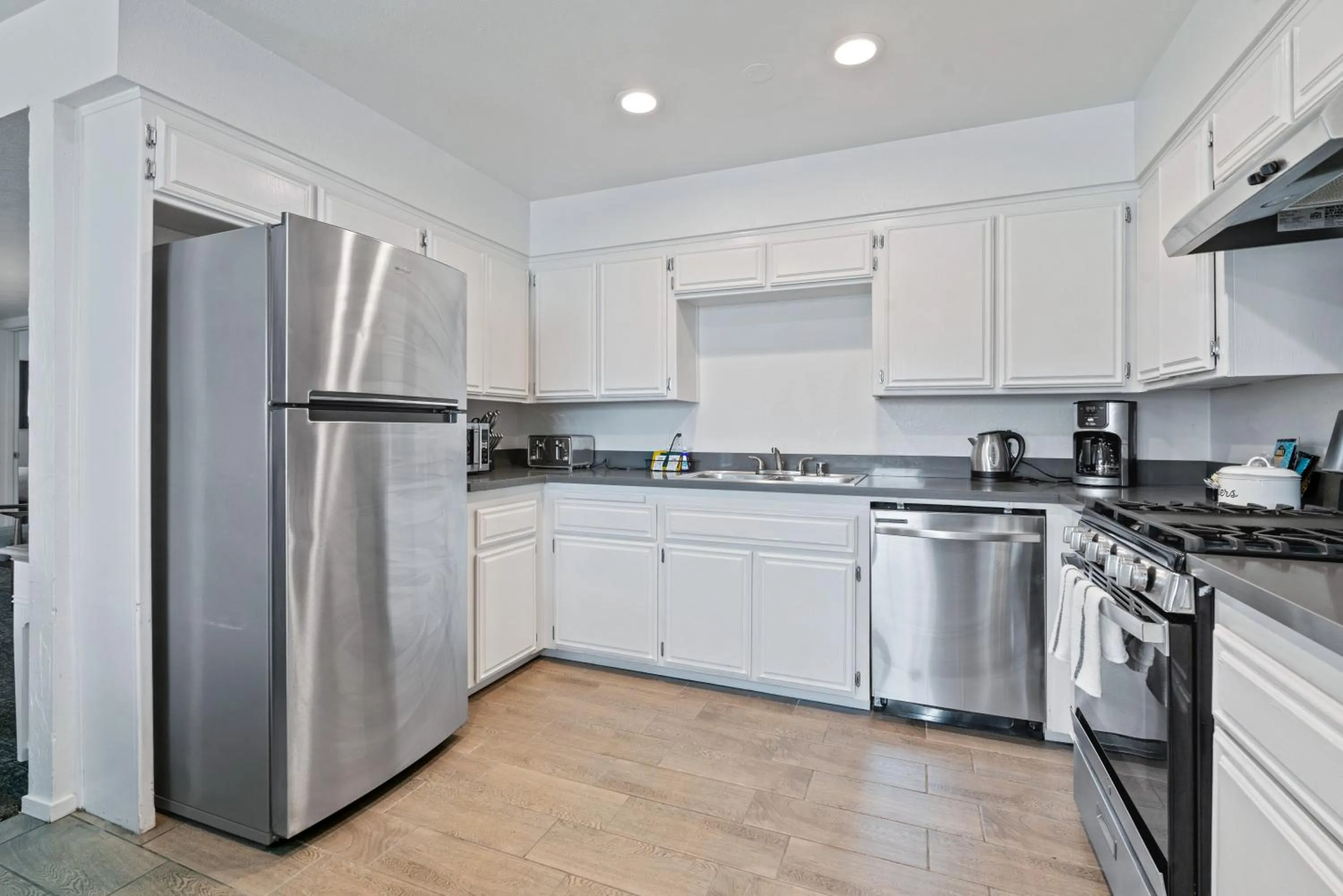 dishwasher in Hotel La Serena