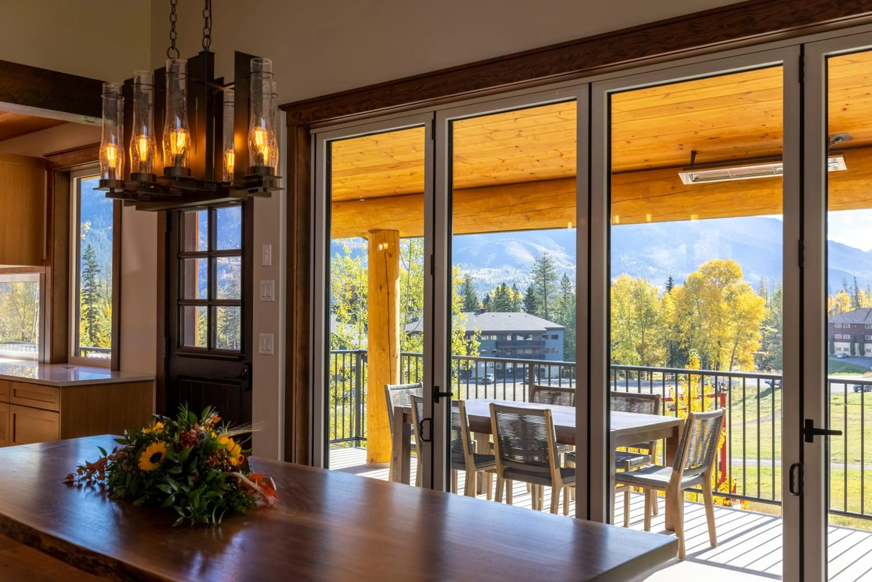 Snow Creek Cabins by Fernie Lodging Co