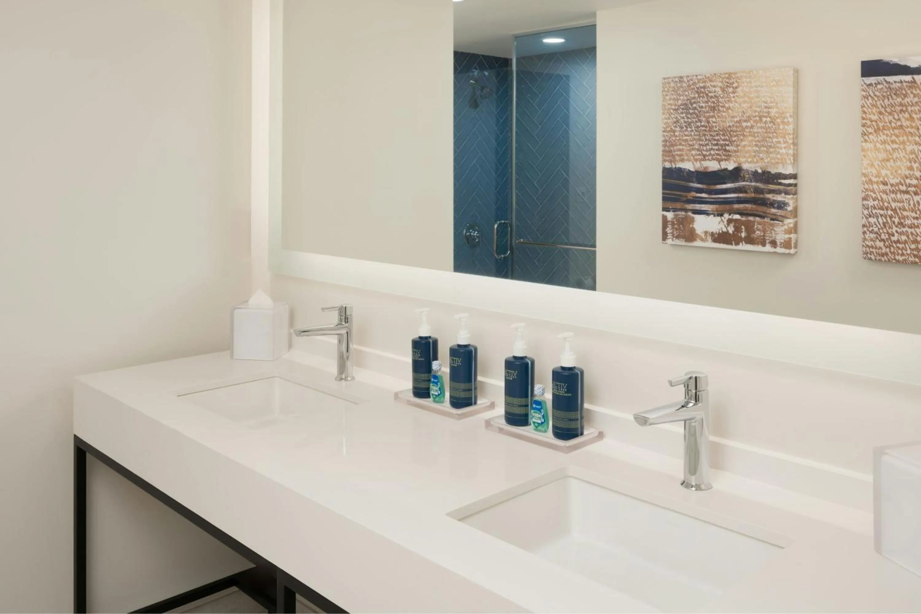 Photo of the whole room in Four Points by Sheraton Punta Gorda Harborside