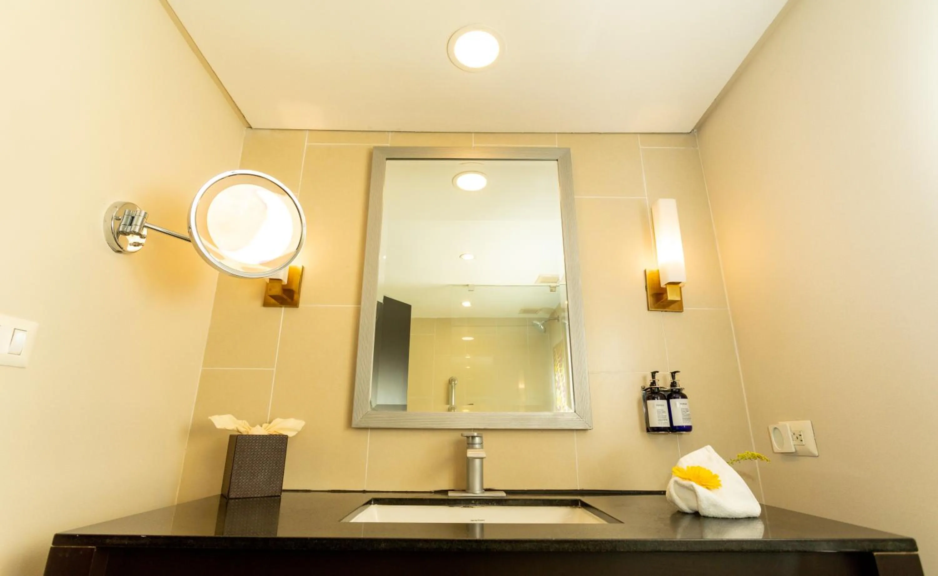 Bathroom in Hilton San Salvador