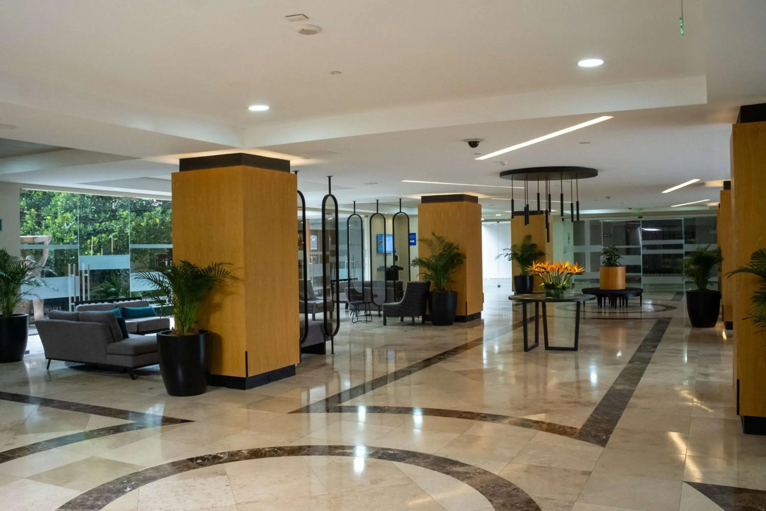 Lobby or reception in Hilton San Salvador
