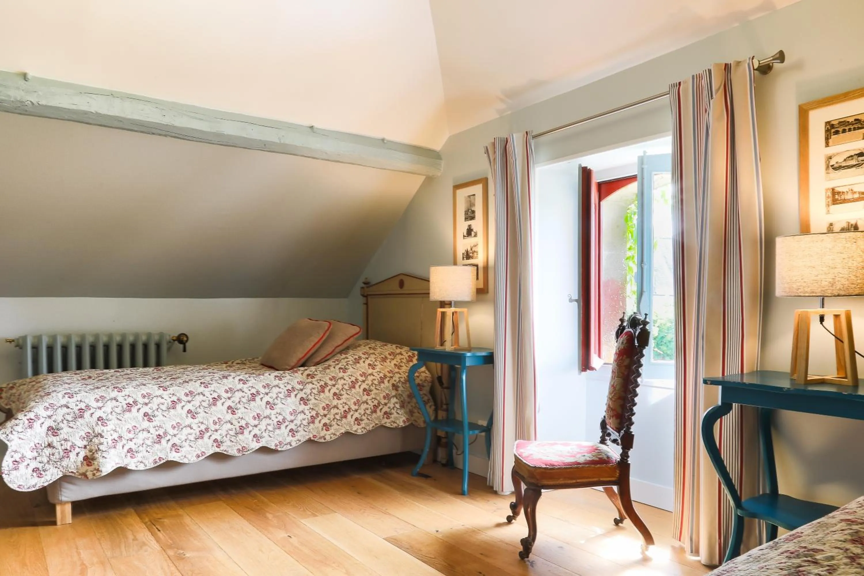 Bedroom, Bed in Gîte des Ecuries d'Hodebert