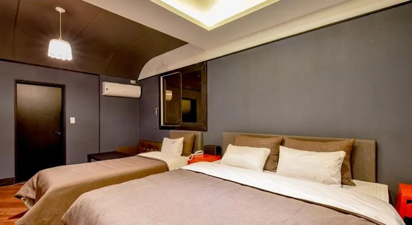 Bed in French code Hotel