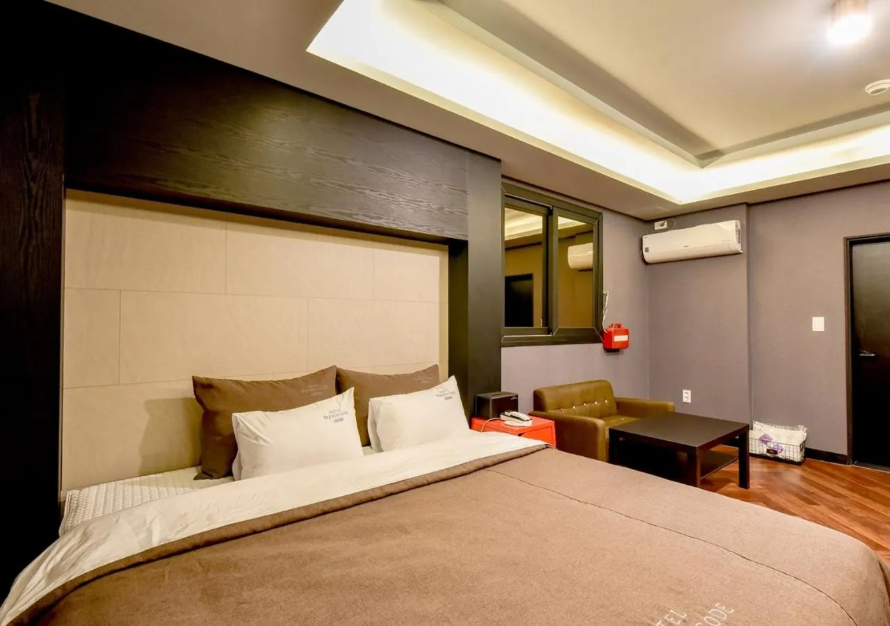 Bed in French code Hotel