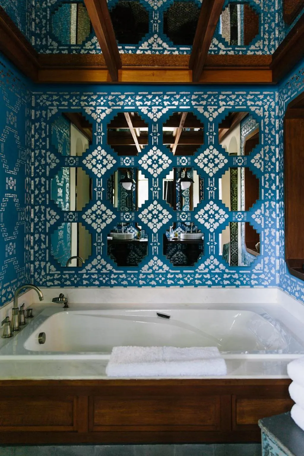 Bathroom in Rosewood Luang Prabang