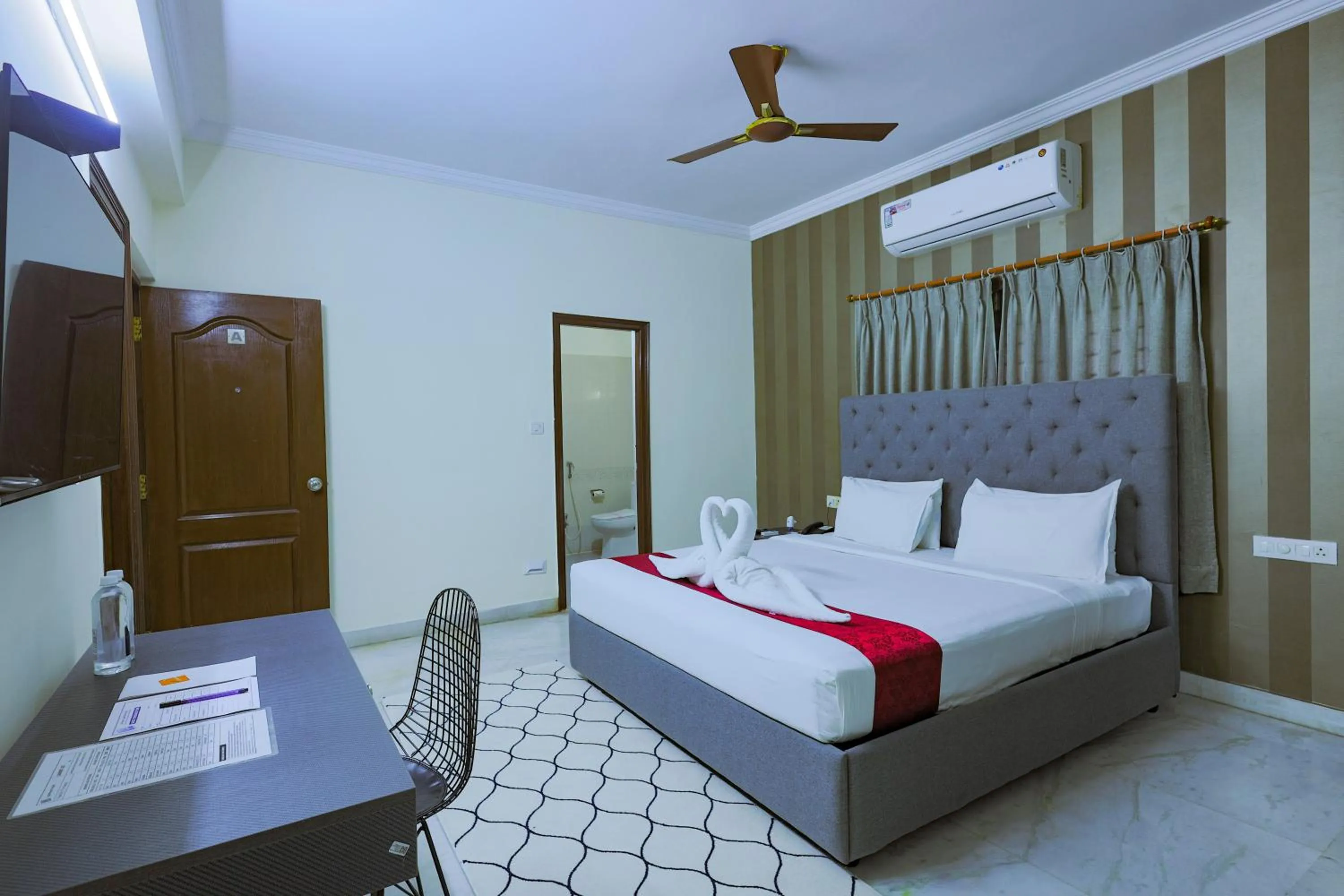 Bed in Hotel Athome & Serviced Apartments by Deccan Serai Hotels