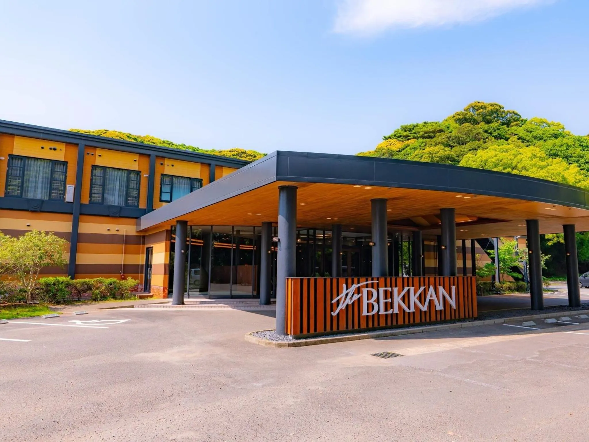 Facade/entrance in Hotel Flags Sasebo KujuKusima