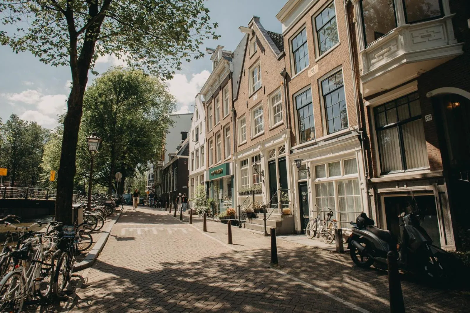 Neighbourhood in Follow your Heart in Amsterdam