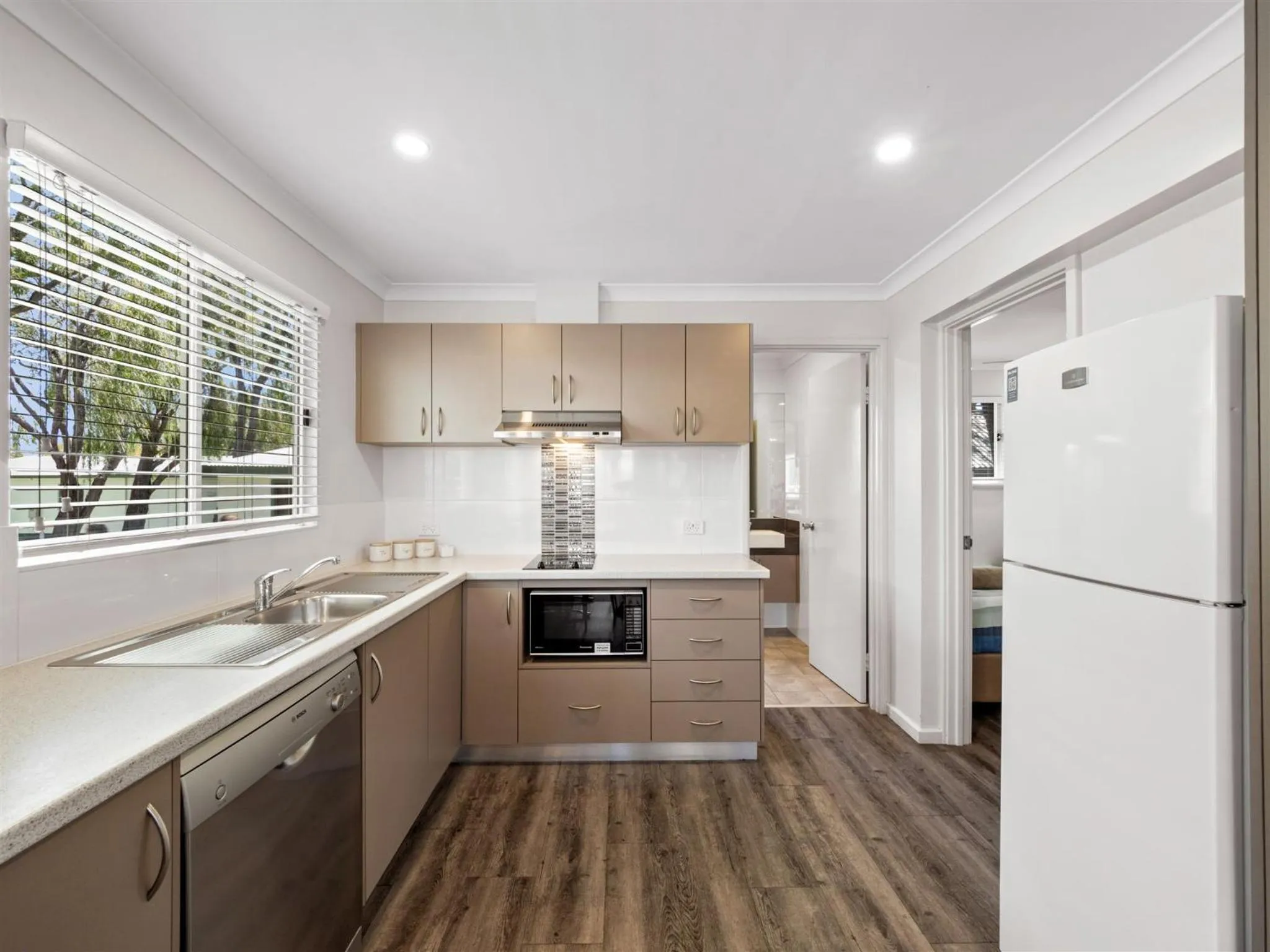 Kitchen or kitchenette in Mandalay Holiday Resort and Tourist Park