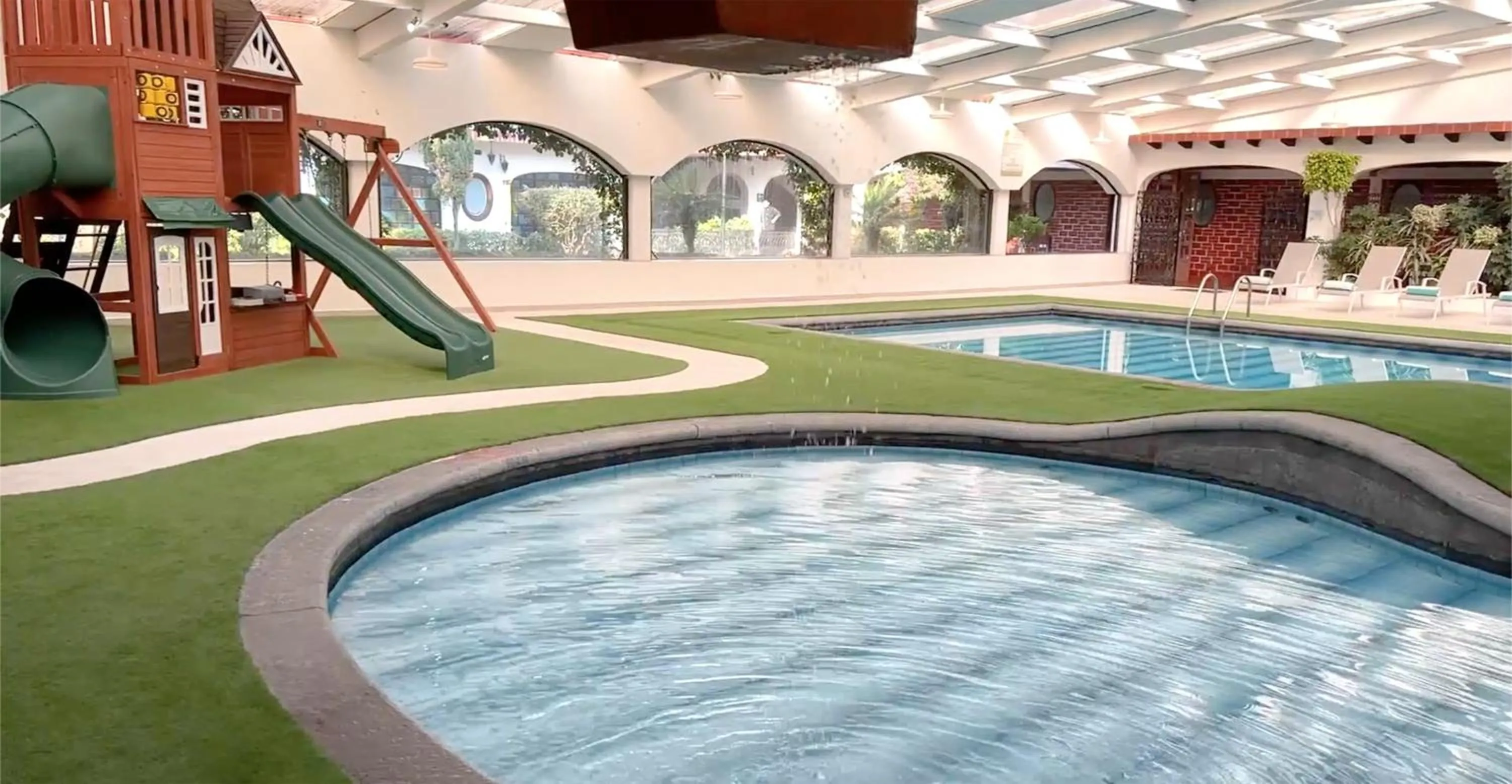 Swimming pool in GS Jerocs Tlaxcala