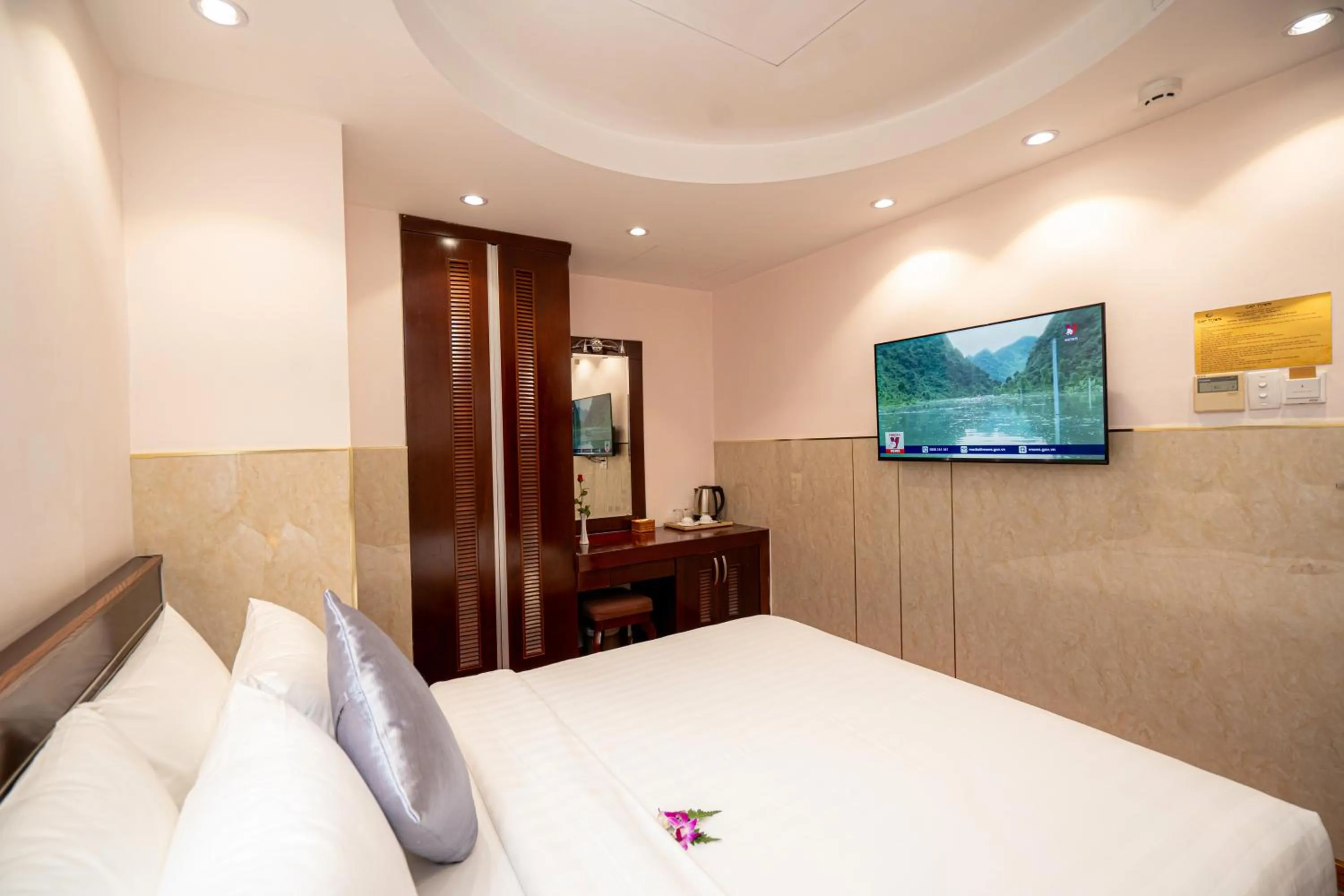 Bed in Cap Town Hotel