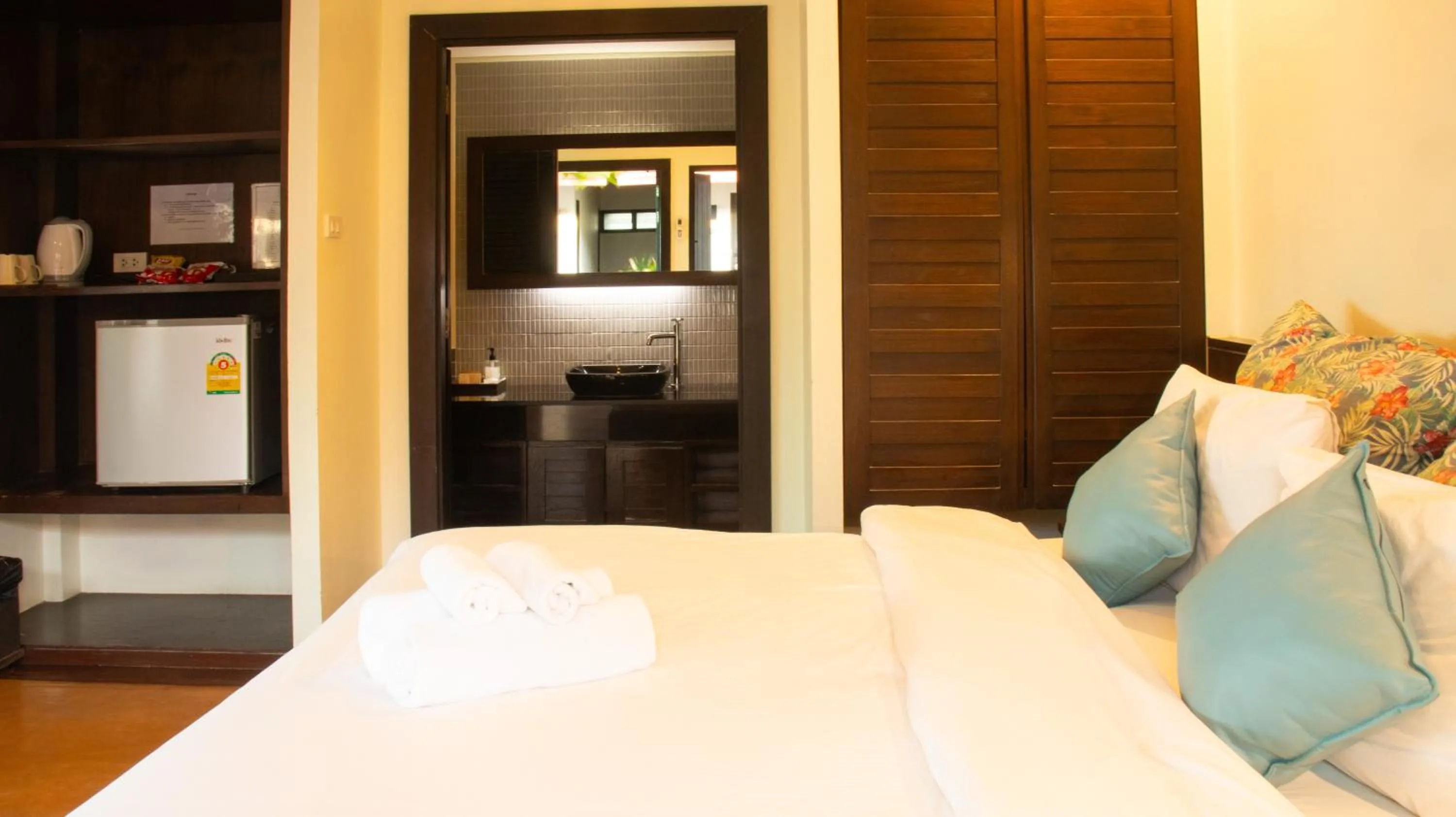 Bed in Chidlom Resort