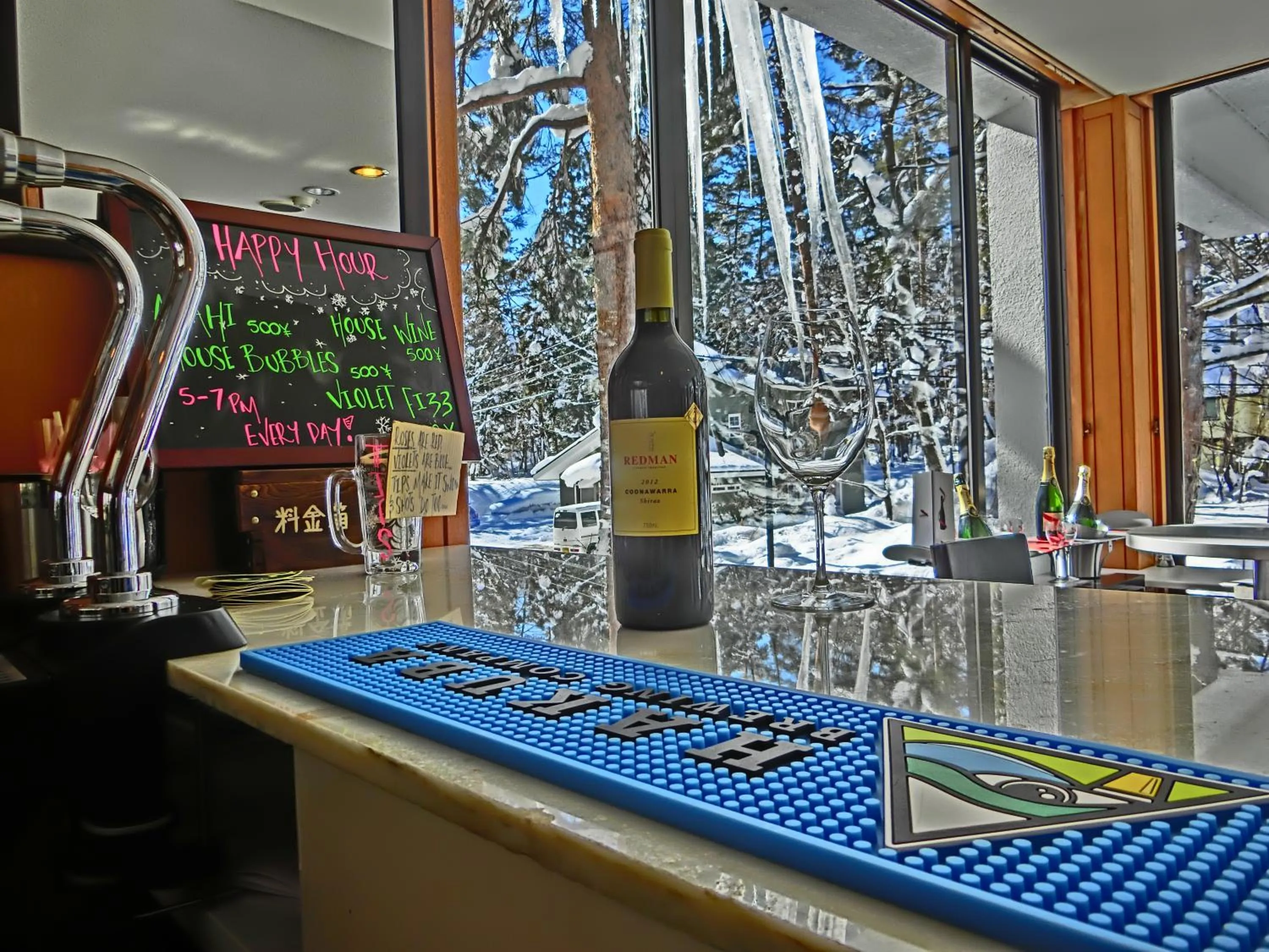 Drinks in White Horse Hotel