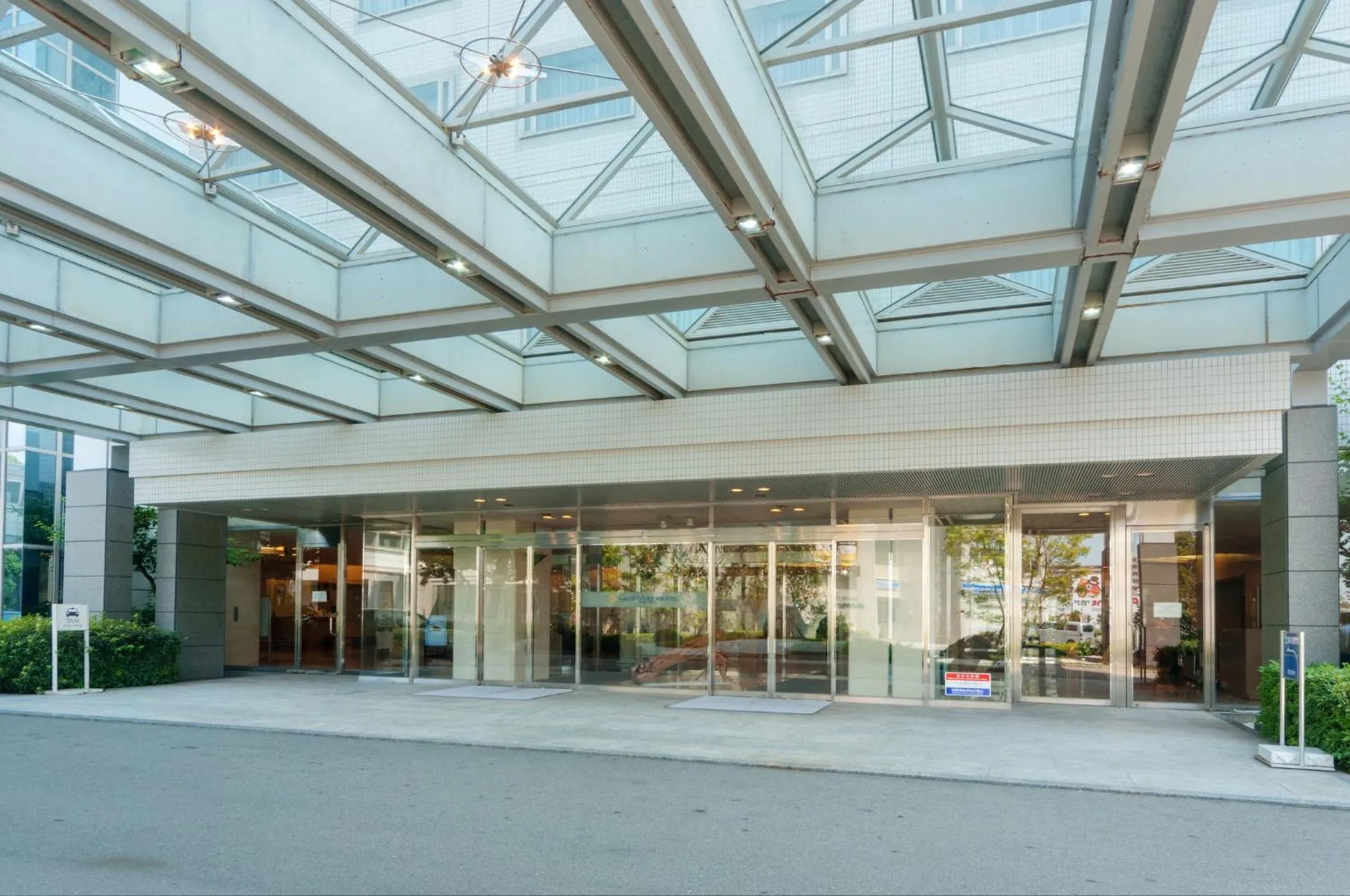 Facade/entrance in Tokushima Grandvrio Hotel