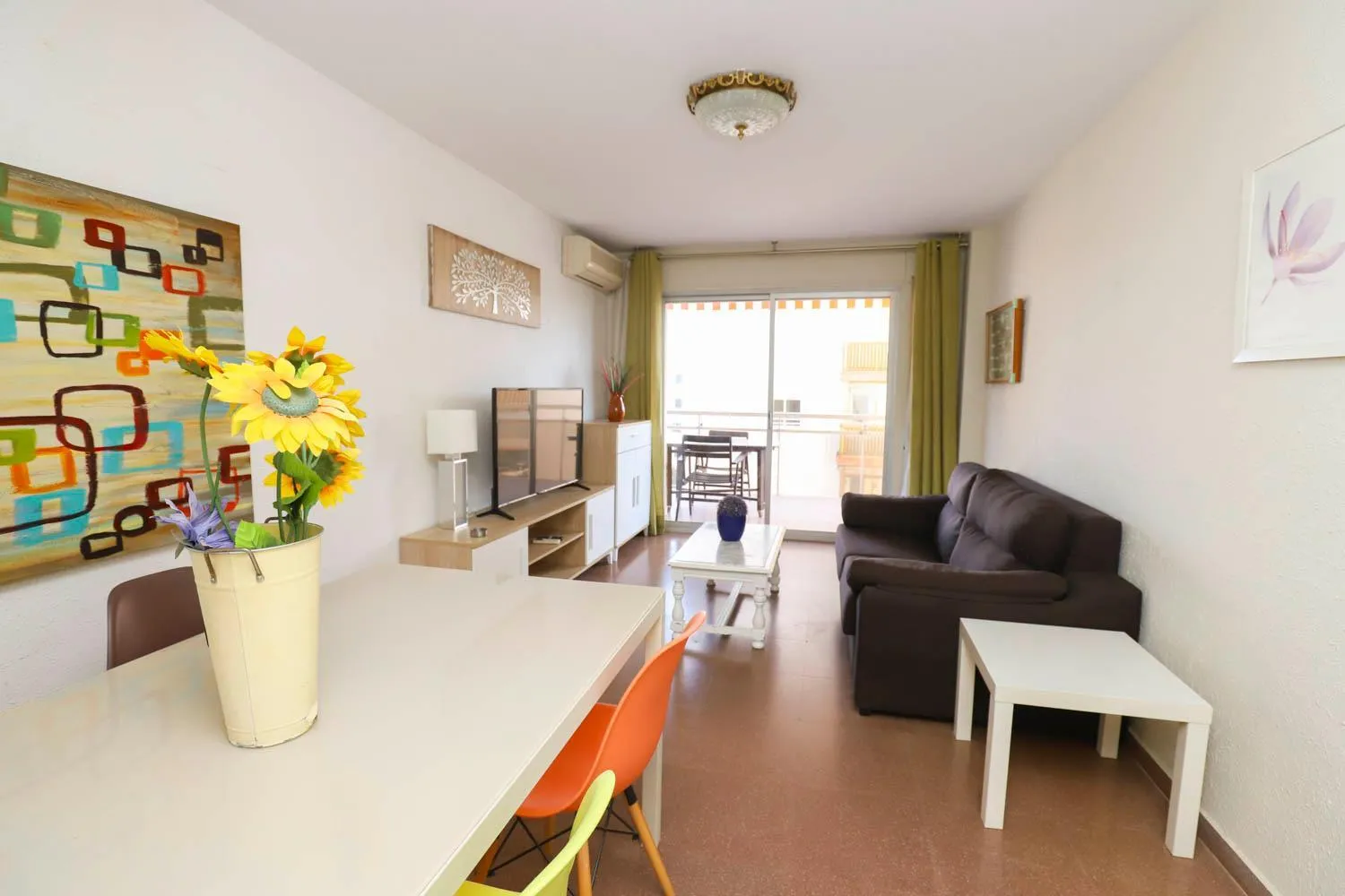 DIFFERENTFLATS Palafox