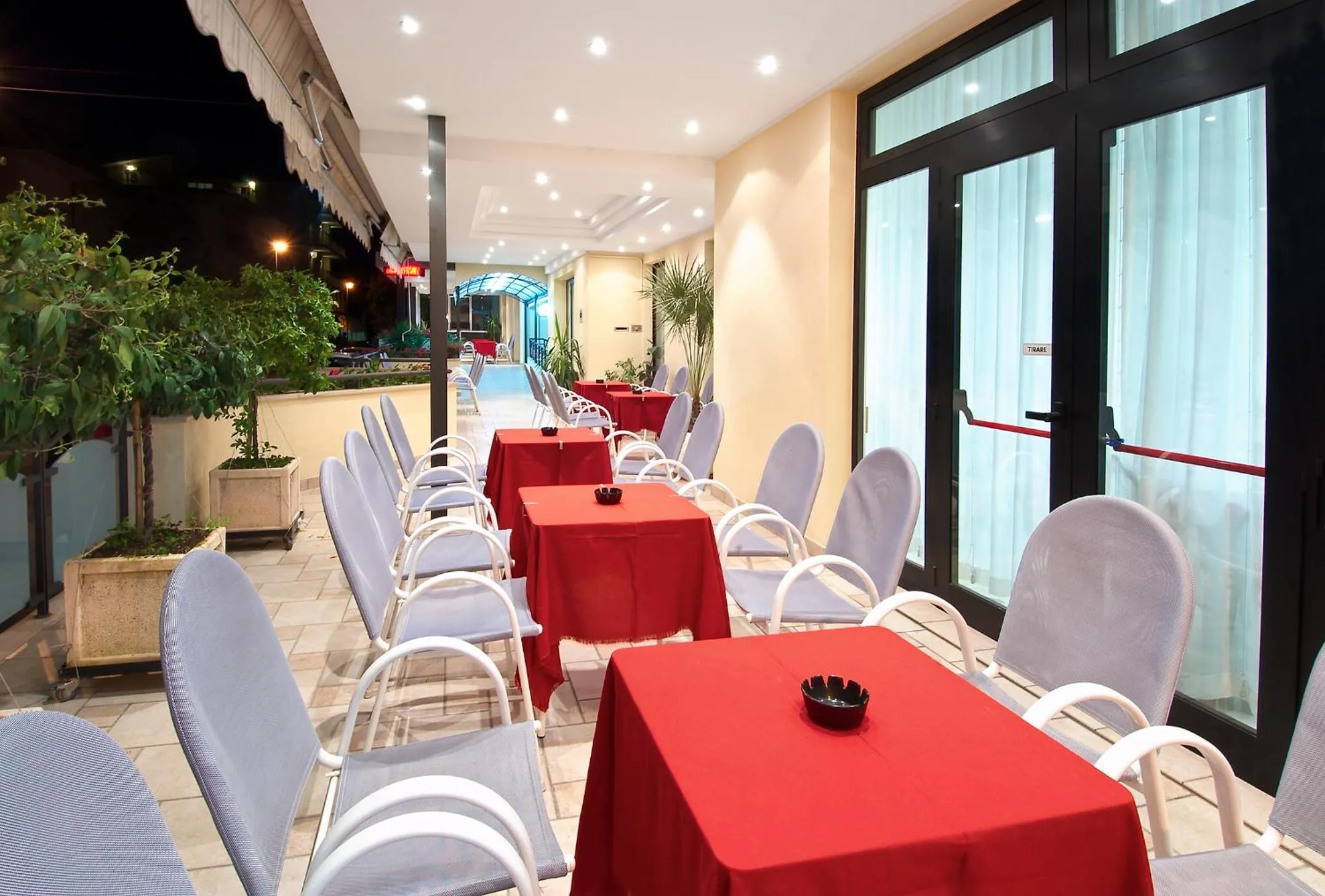 Restaurant/places to eat in Hotel Villa Lieta