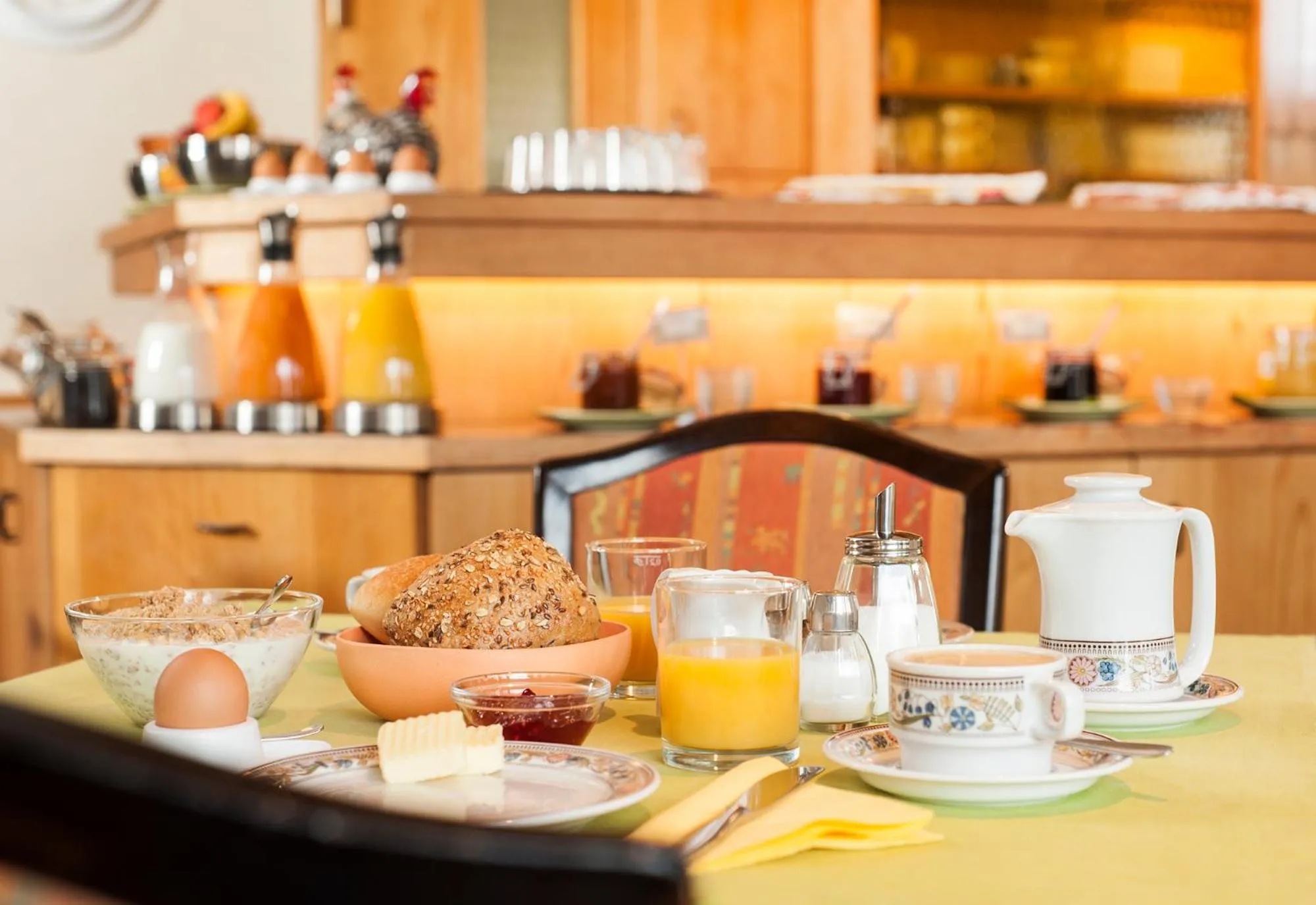 Buffet breakfast in Hotel Käferstein garni