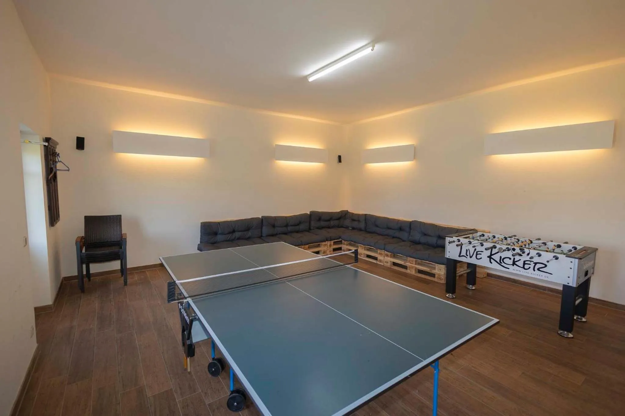 Table tennis in Ferienanlage Süderhof