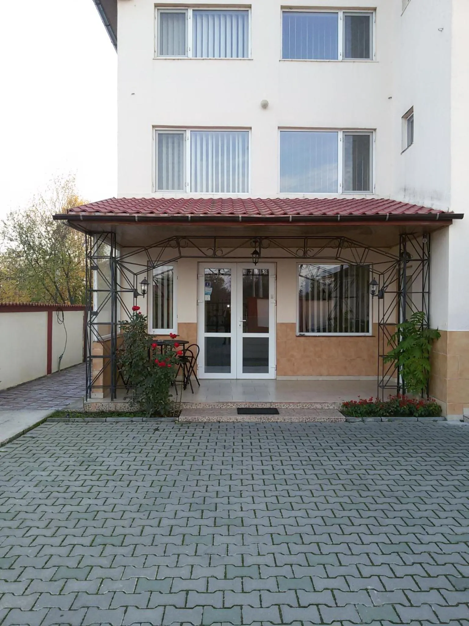 Facade/entrance in City Comfort Villa