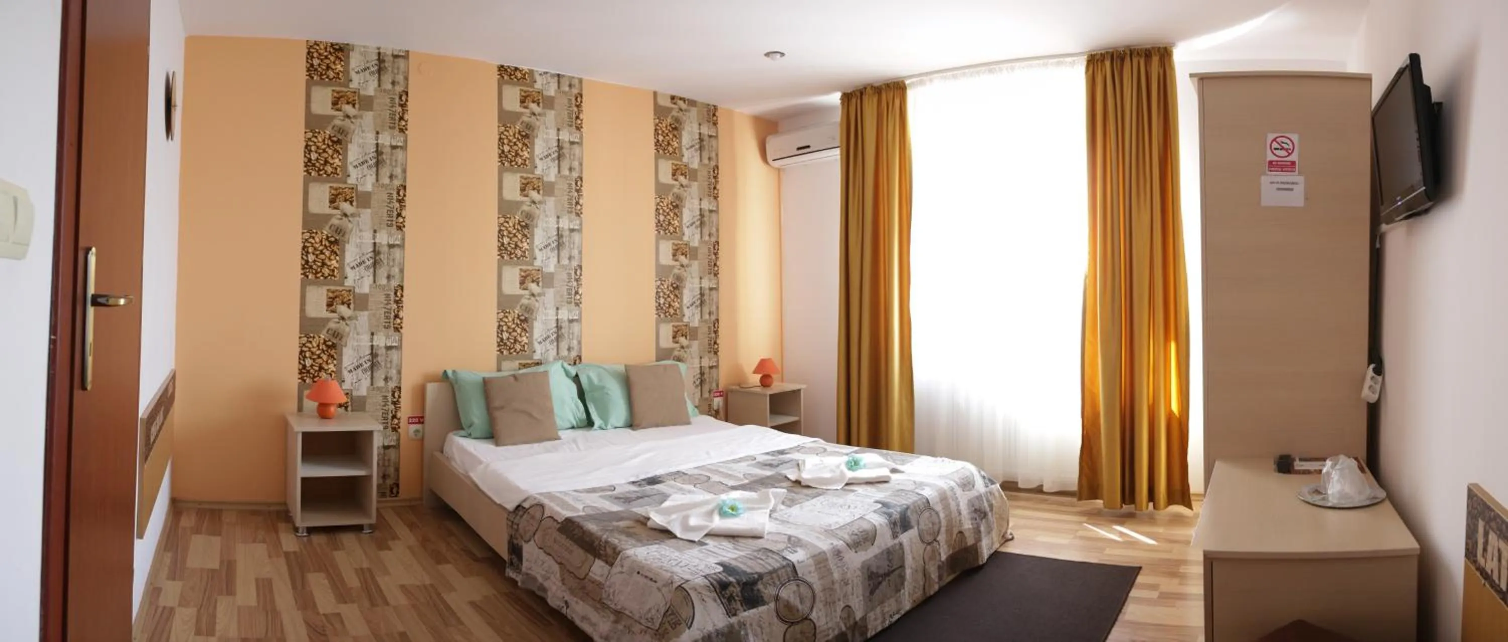 Photo of the whole room, Bed in City Comfort Villa