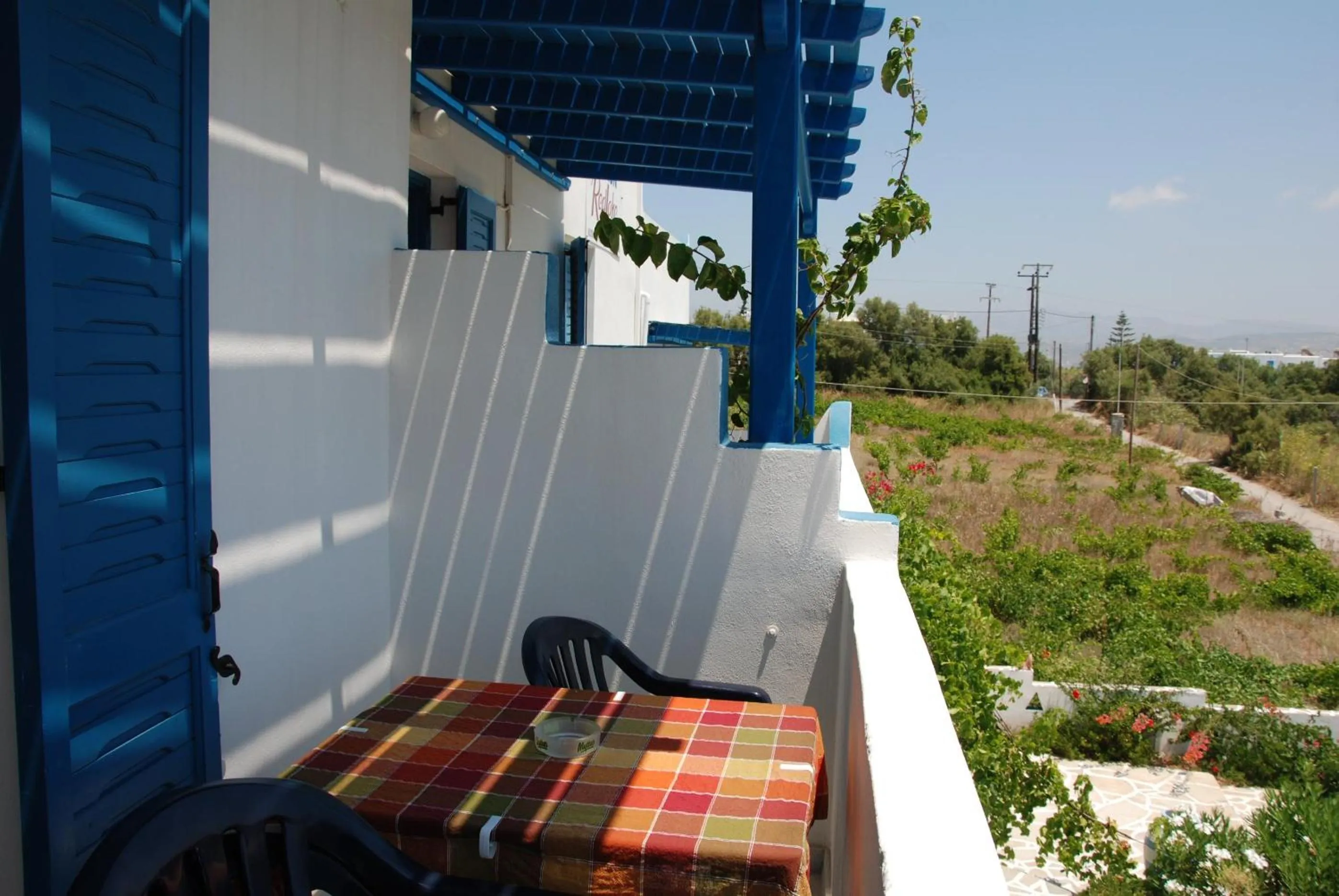 Balcony/Terrace in Koulas Pension - Red Lake