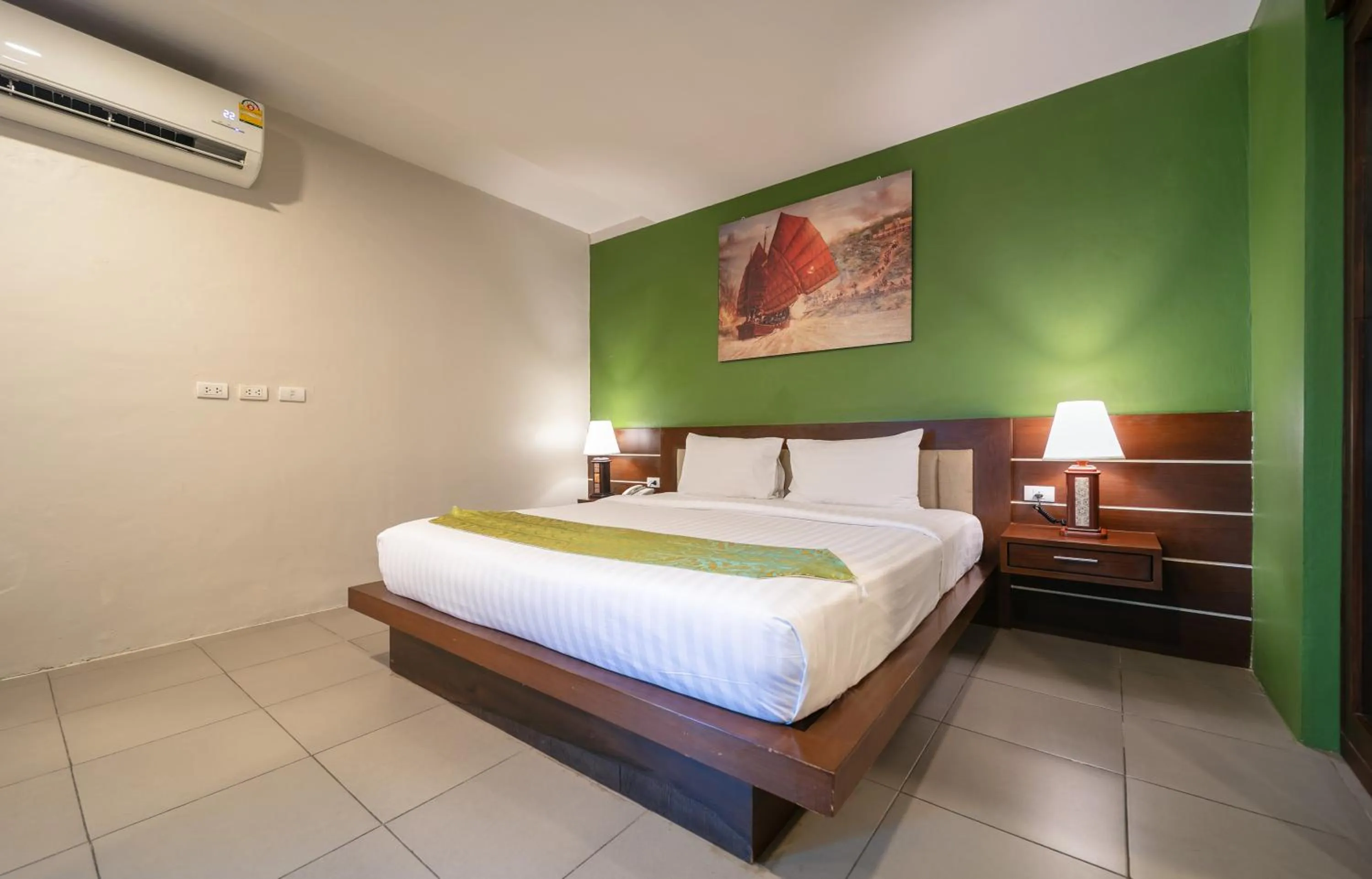 Bed in Gu Hotel Patong