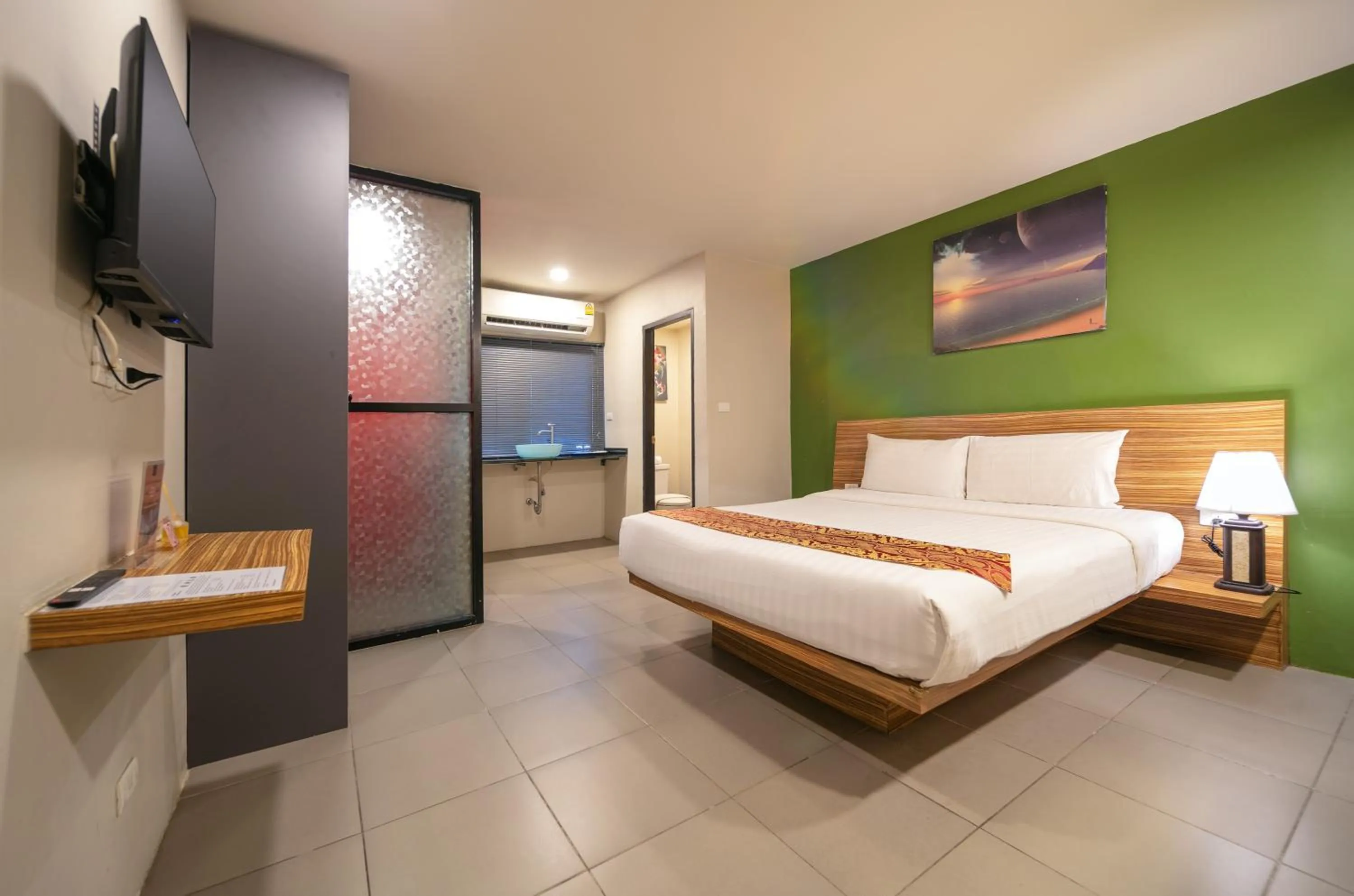 Bed in Gu Hotel Patong