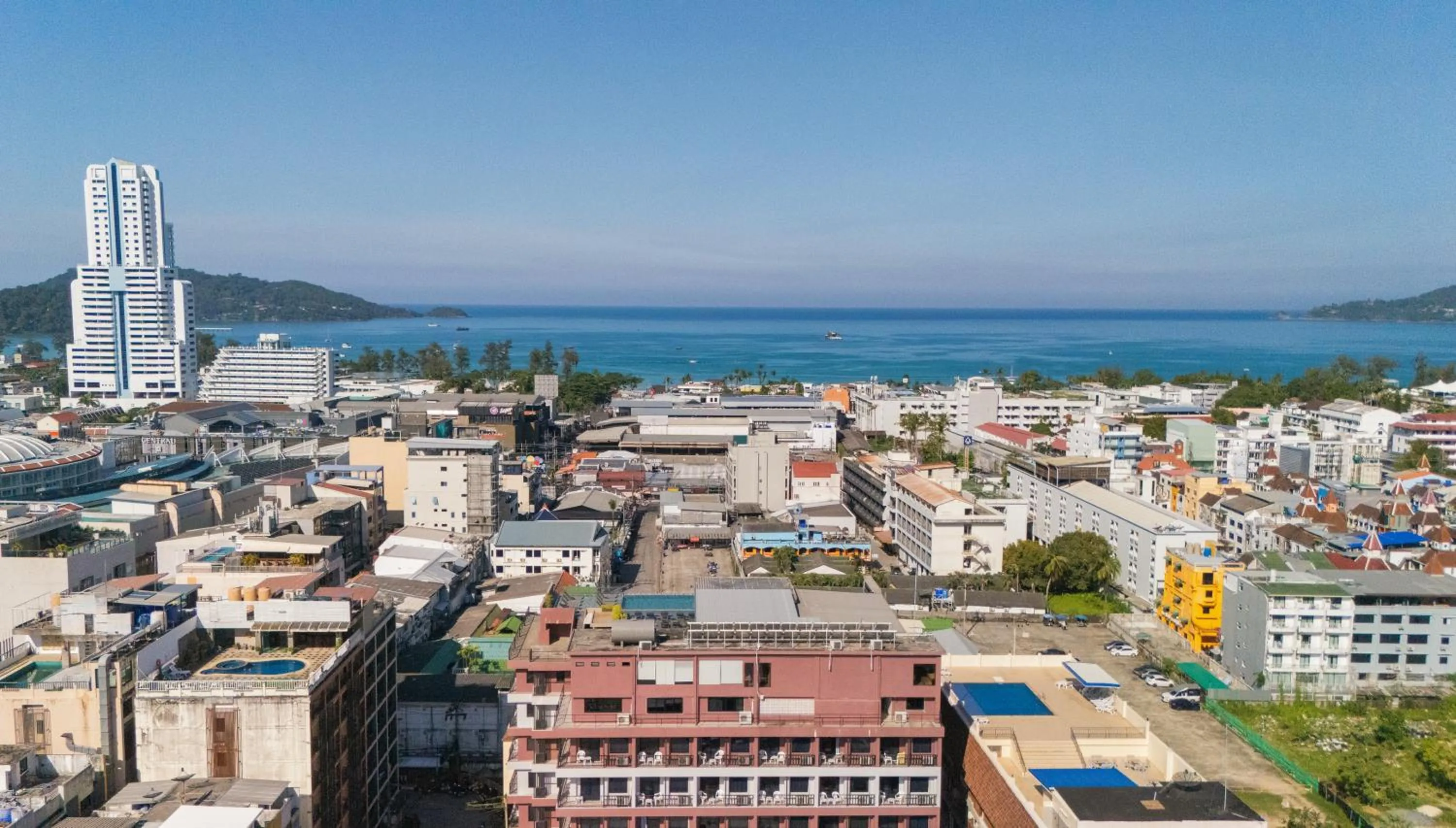 Property building in Gu Hotel Patong