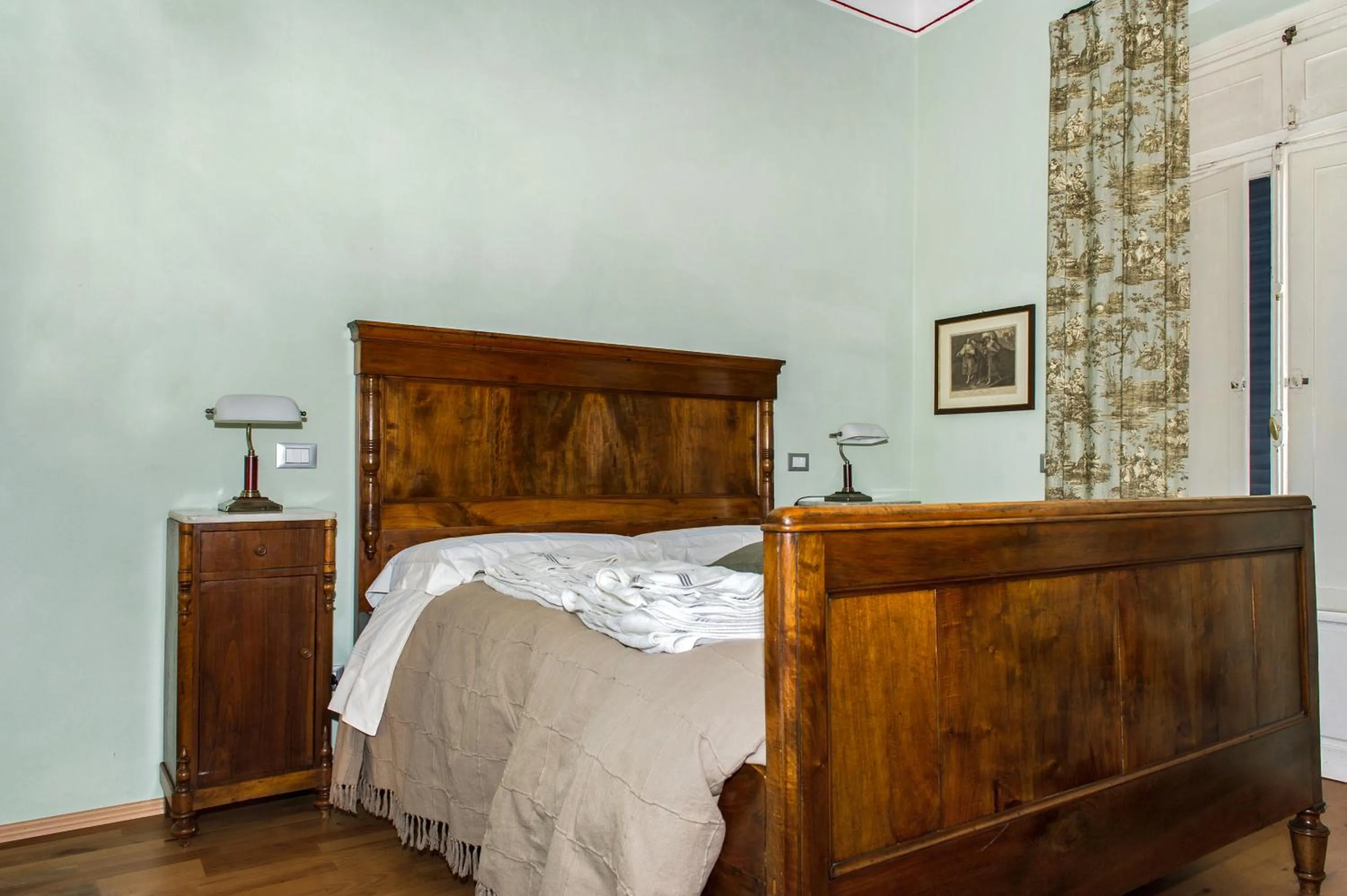 Photo of the whole room, Bed in Al Porto Di Lucca B&B