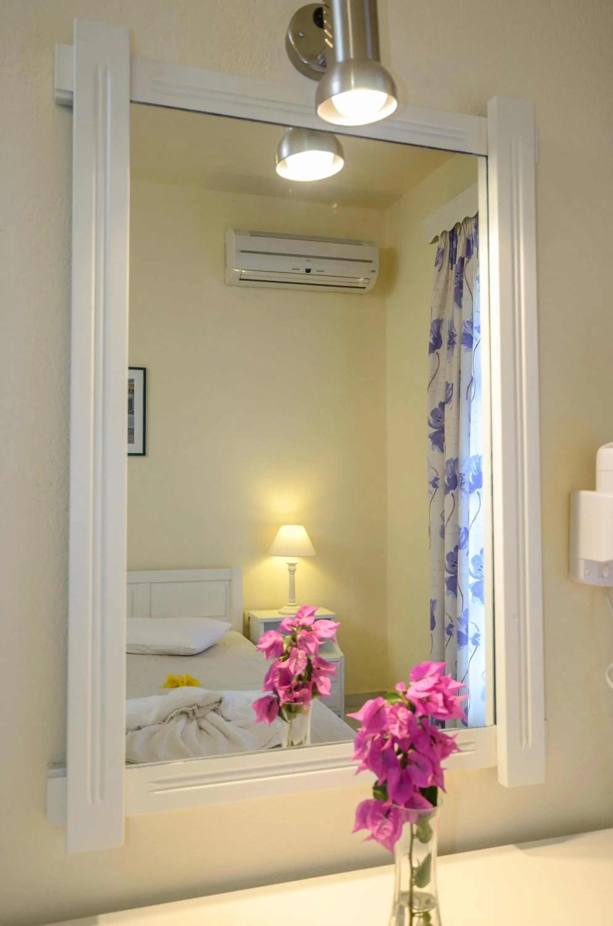 Photo of the whole room, Bed in Hotel Francesca