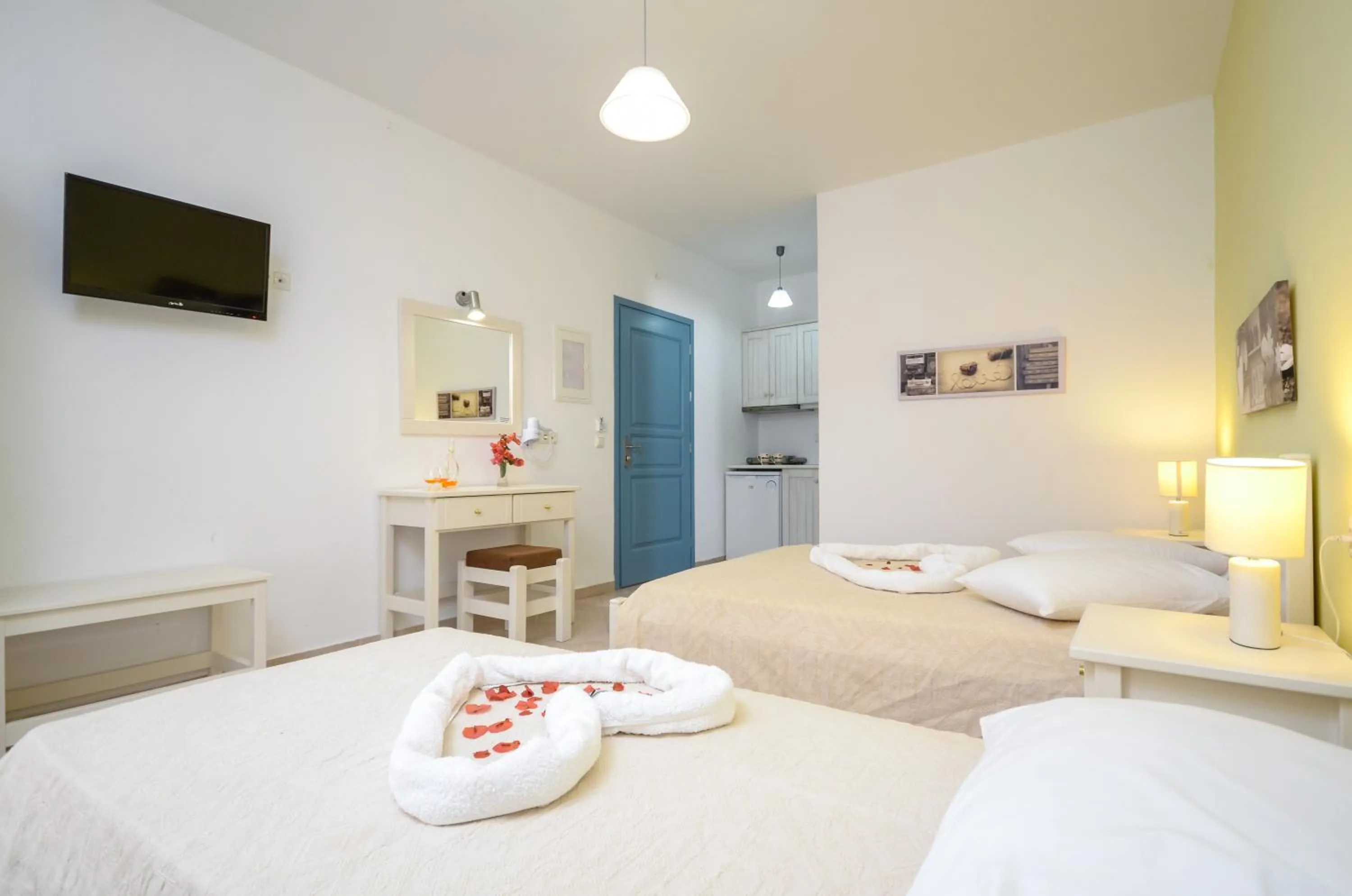 TV and multimedia, Bed in Hotel Francesca