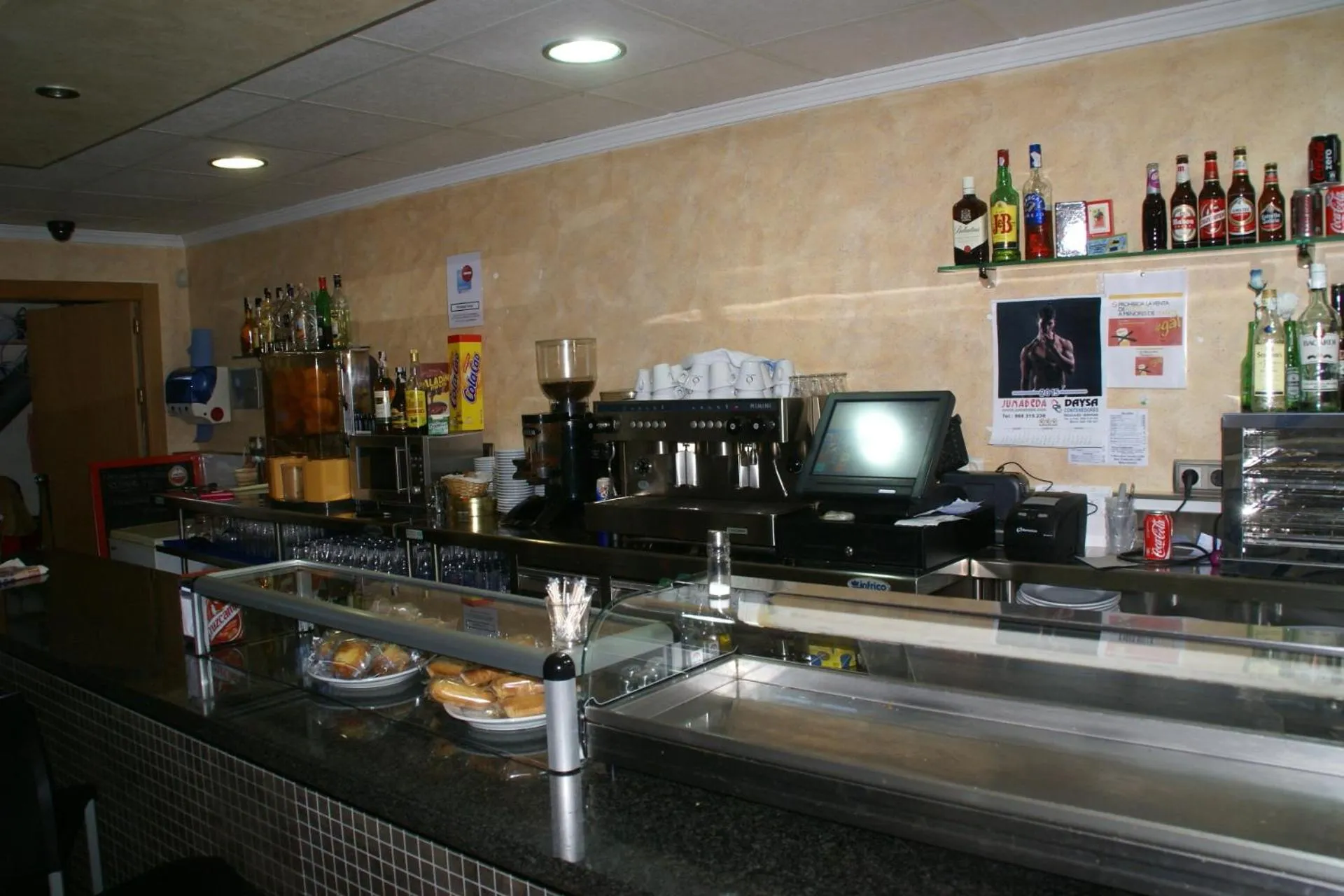 Restaurant/places to eat in Hotel Sierra Mar