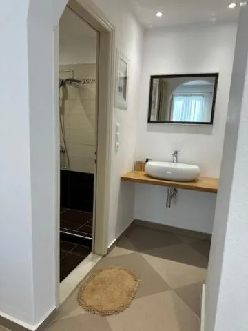 Bathroom in Anna Studios