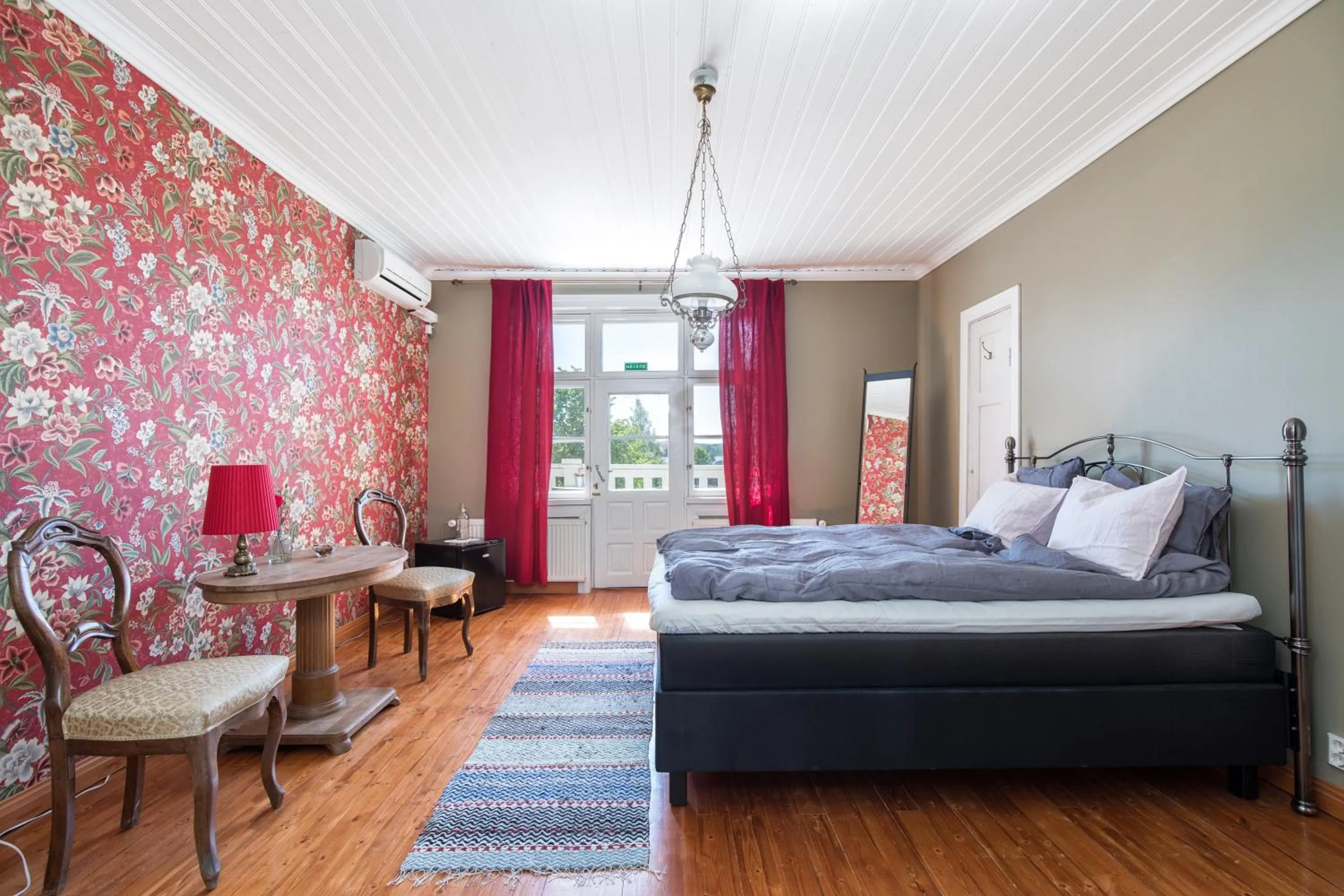 Bed in Matin ja Maijan Majatalo