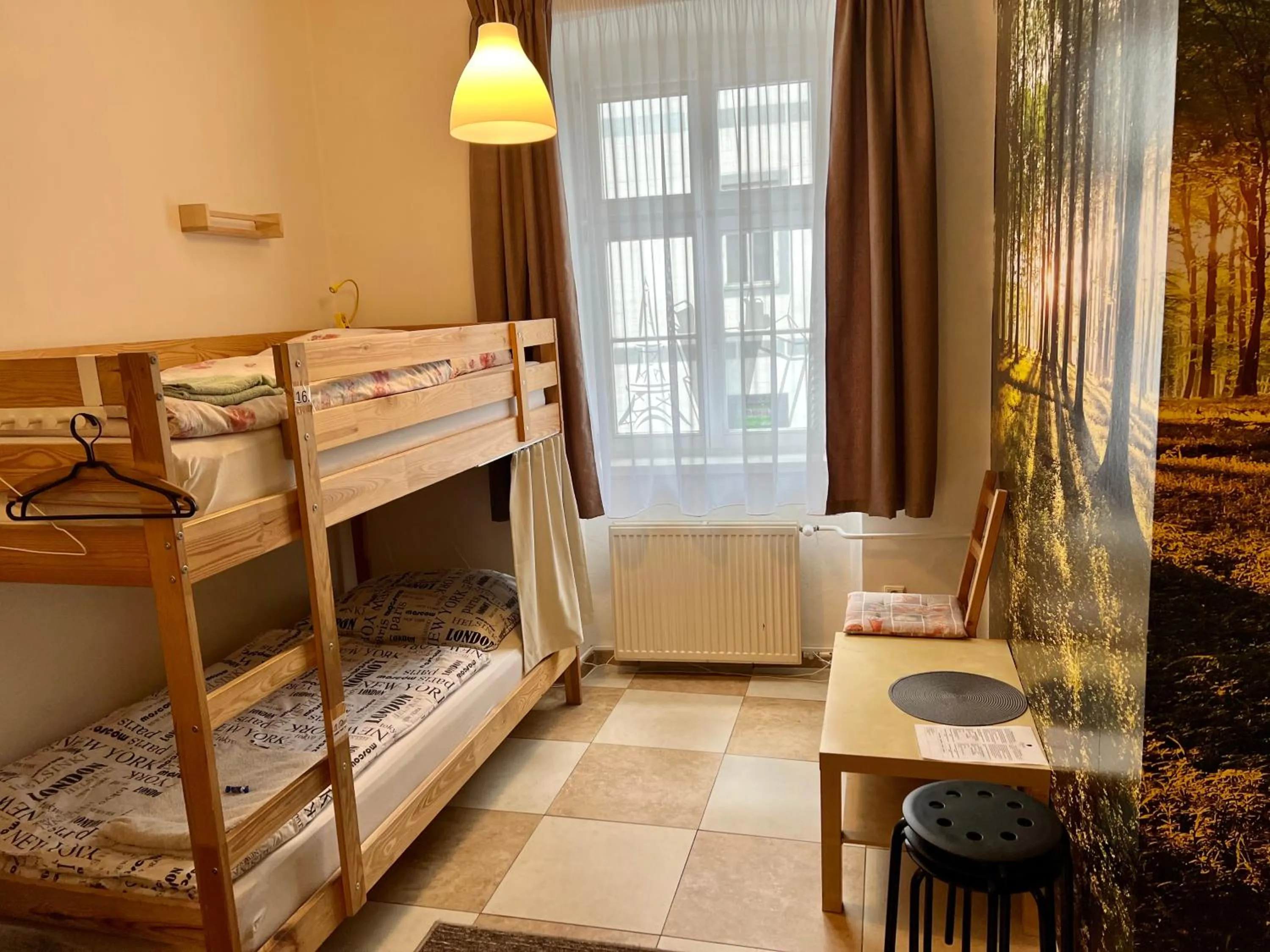 Property building, Bed in GRAN hostel