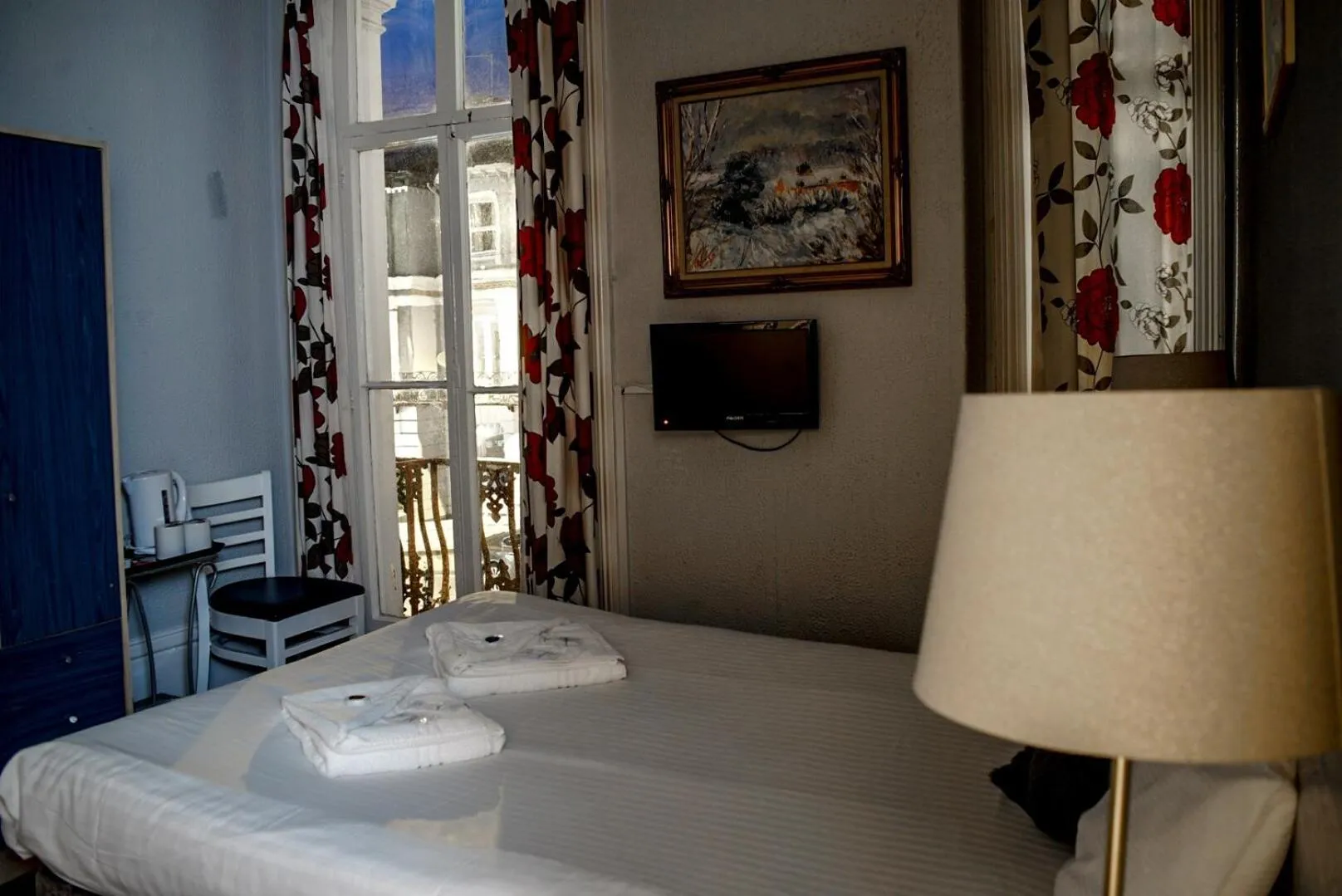 Bedroom, Bed in Villa Rose