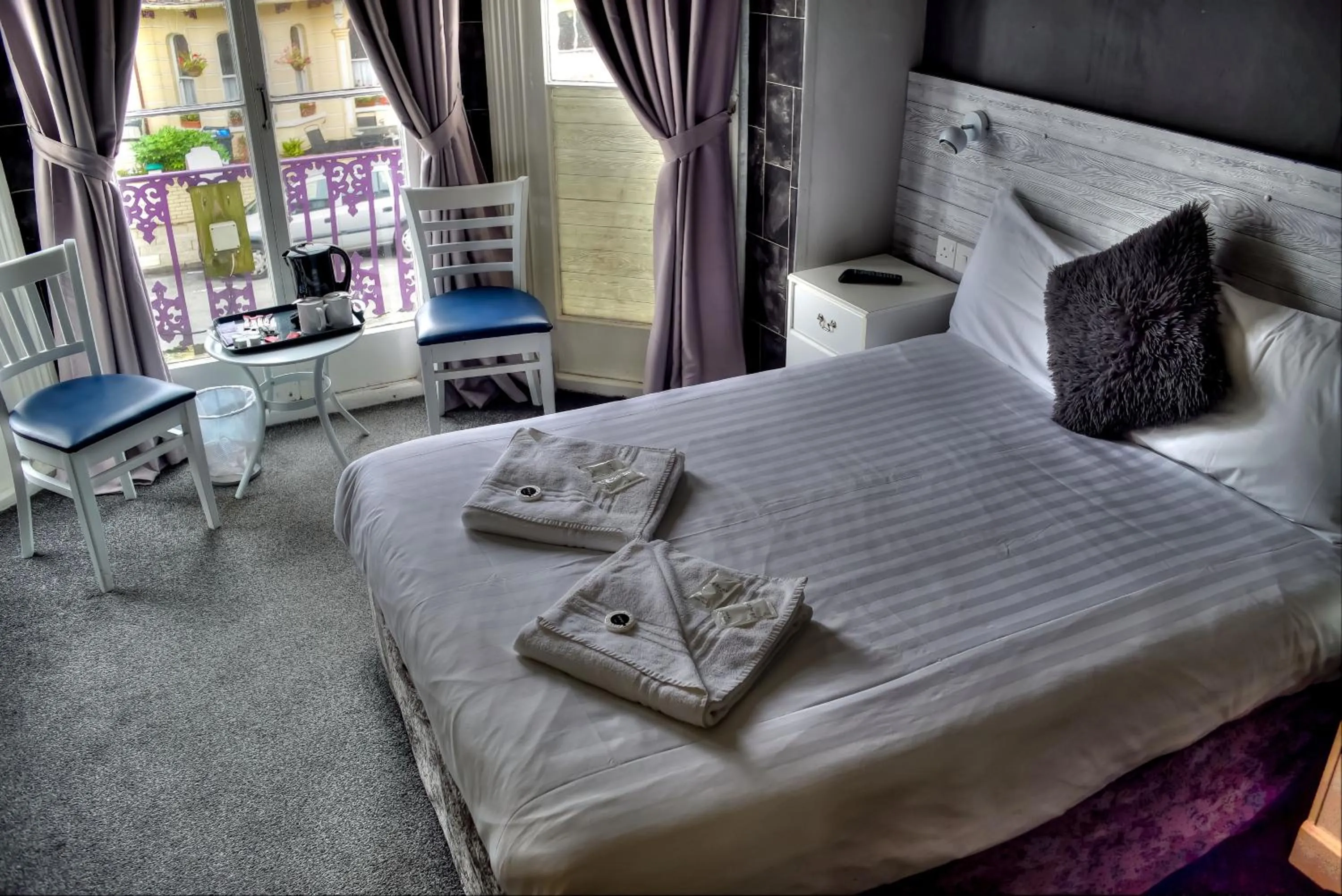 Bedroom, Bed in Villa Rose