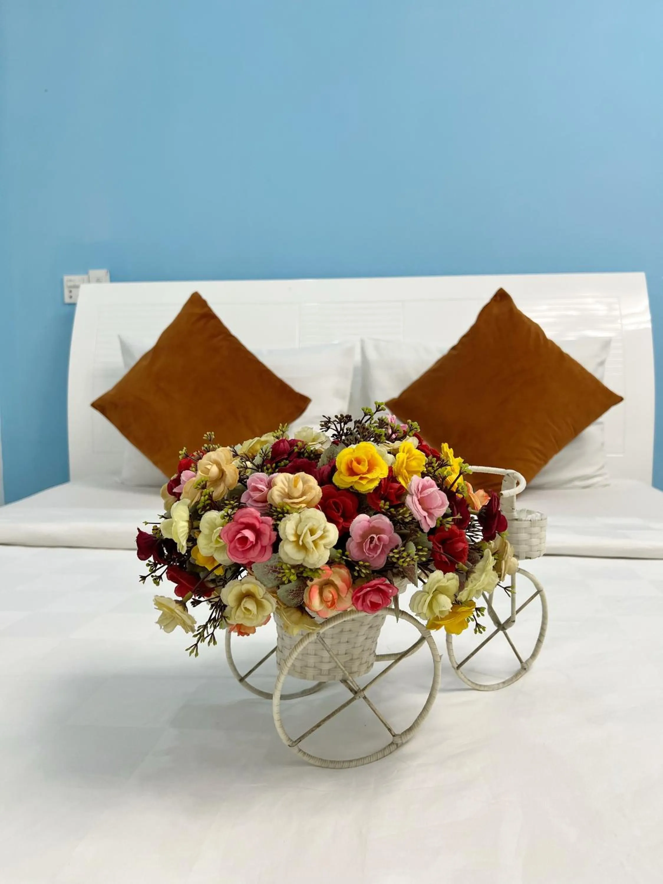 Bed in Valentine Luxury hotel - 31 Bui Vien Street