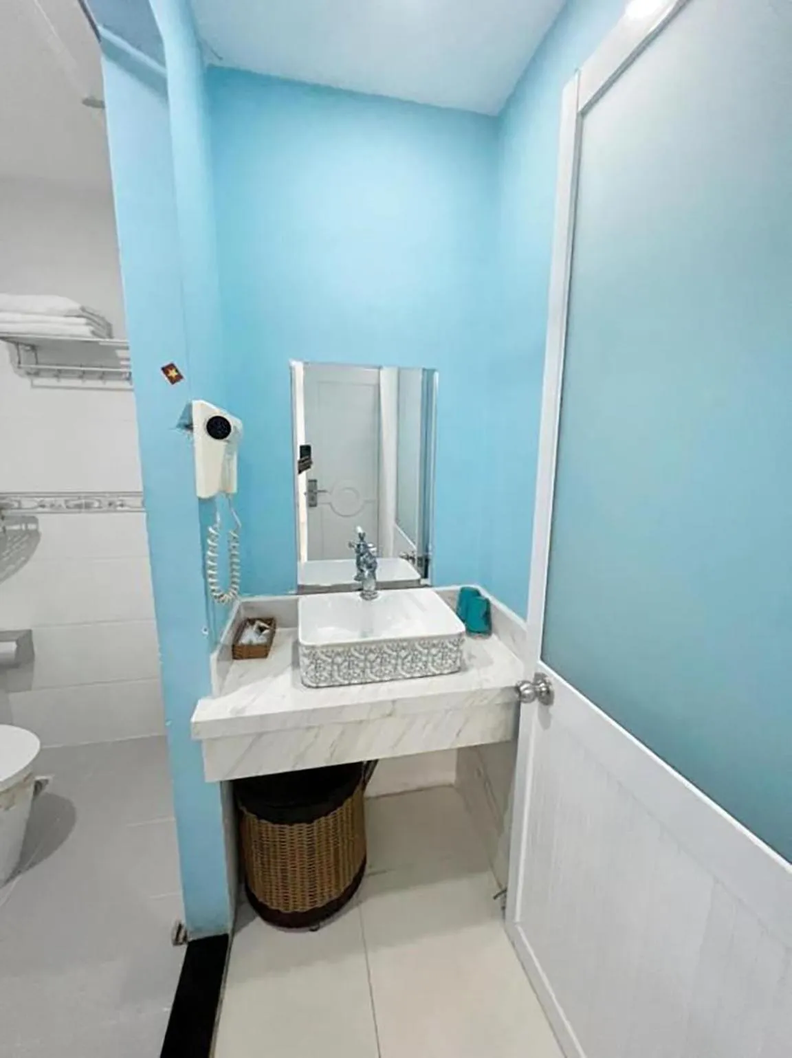 Bathroom in Valentine Luxury hotel - 31 Bui Vien Street