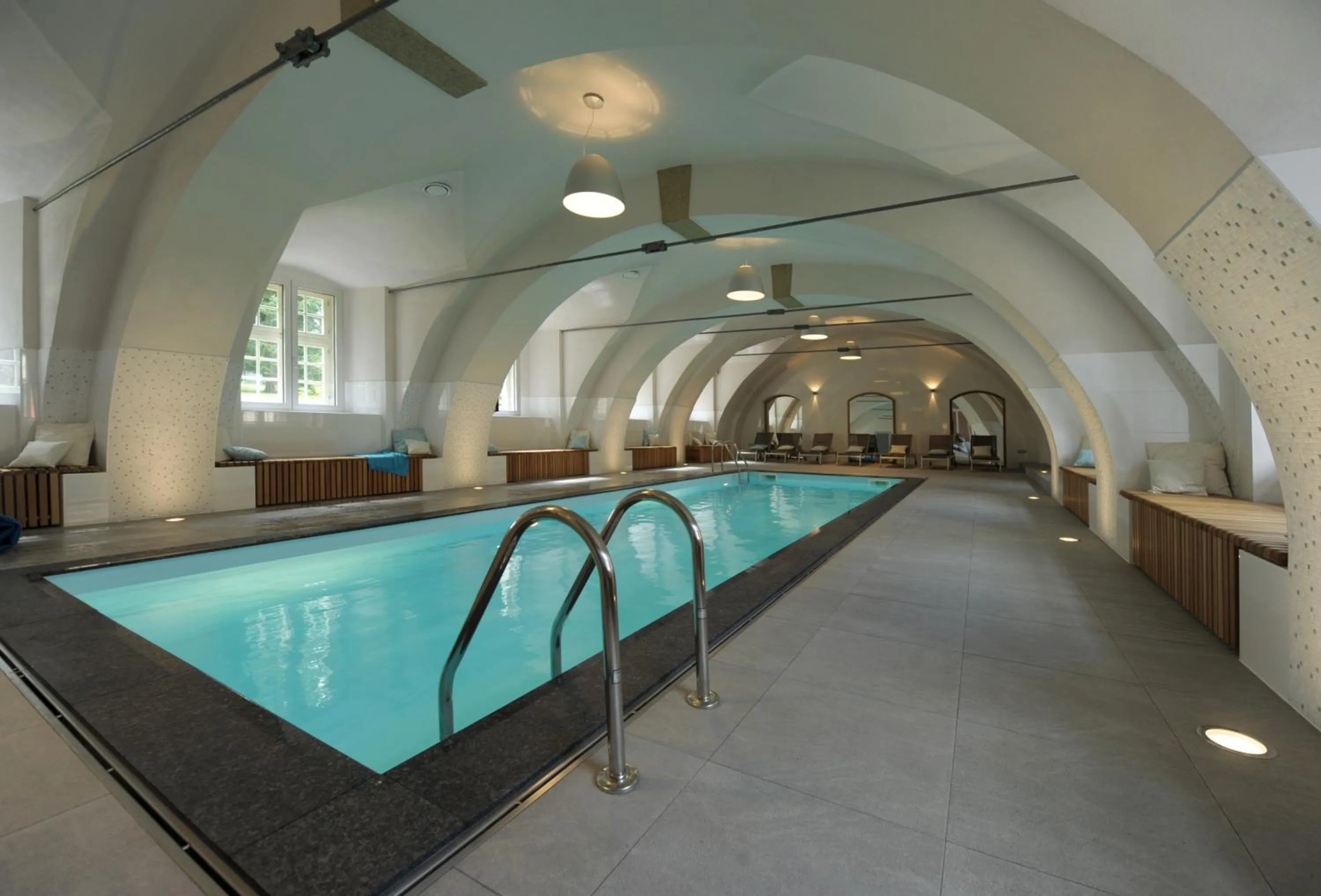 Spa and wellness centre/facilities in Chateau Herálec Boutique Hotel & Spa by L'Occitane