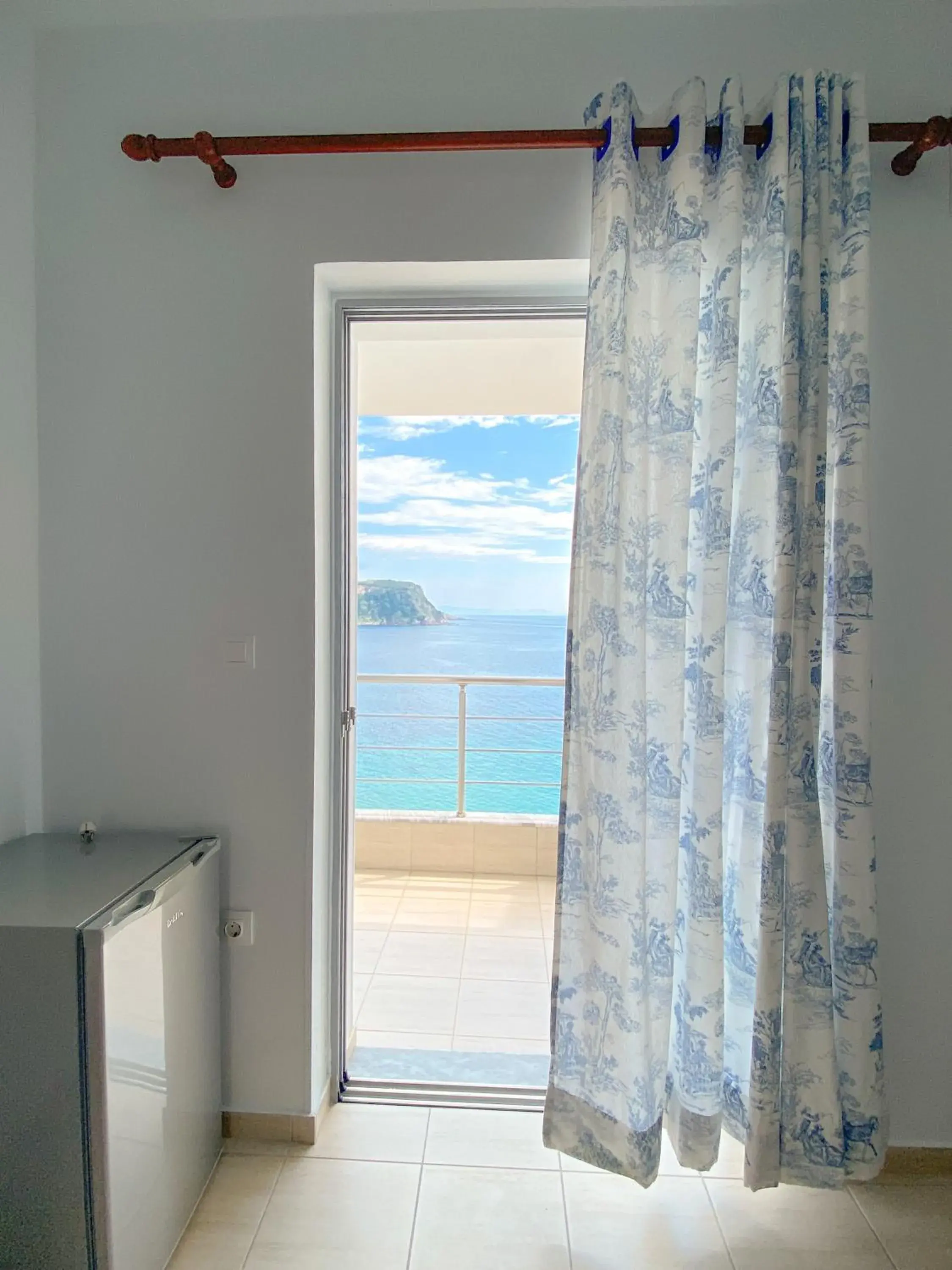 Apartment with Sea View in Acta's Rooms Apartment with Sea View in Acta's Rooms