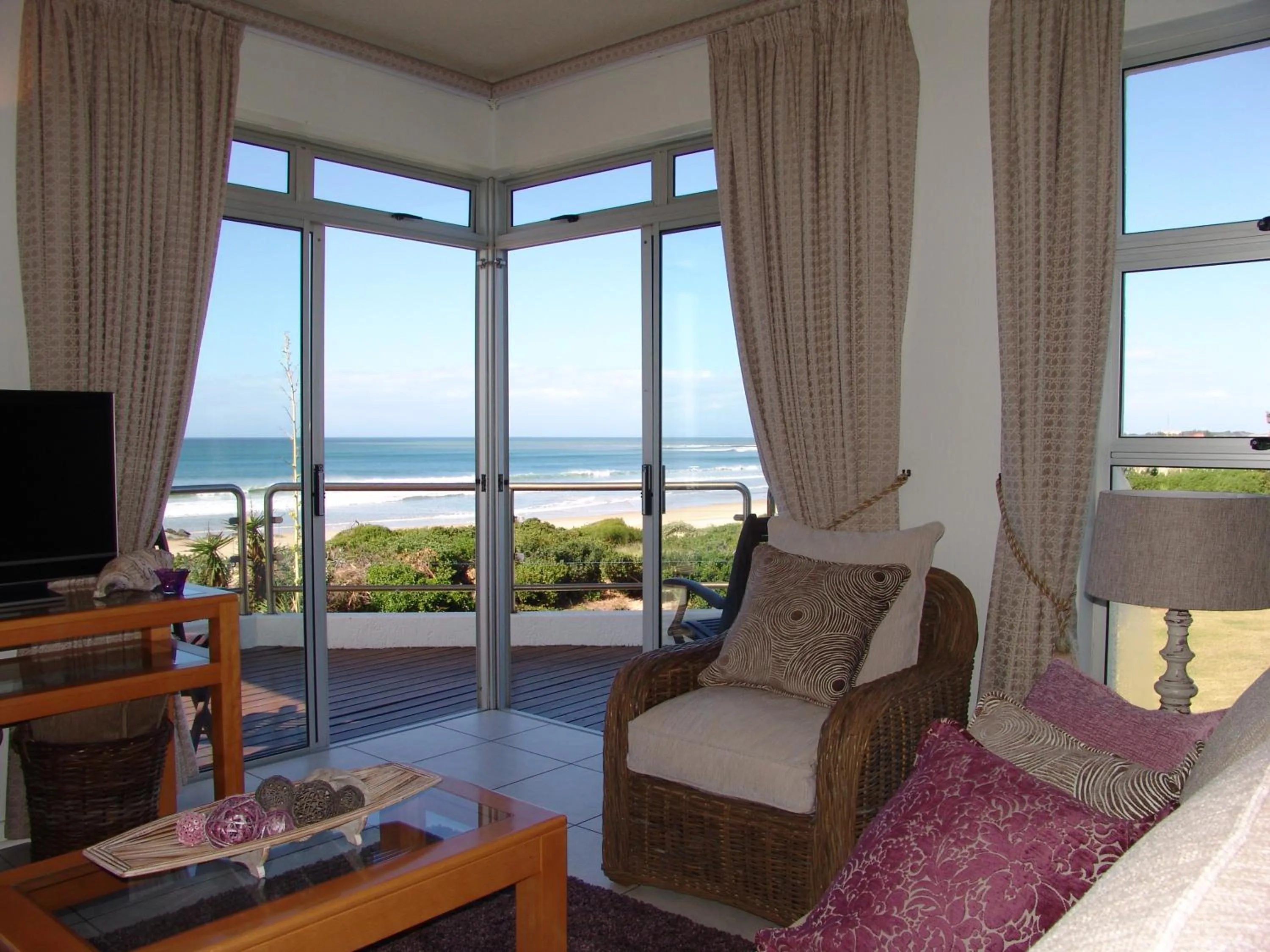 Living room in Diaz 15 House on the Bay