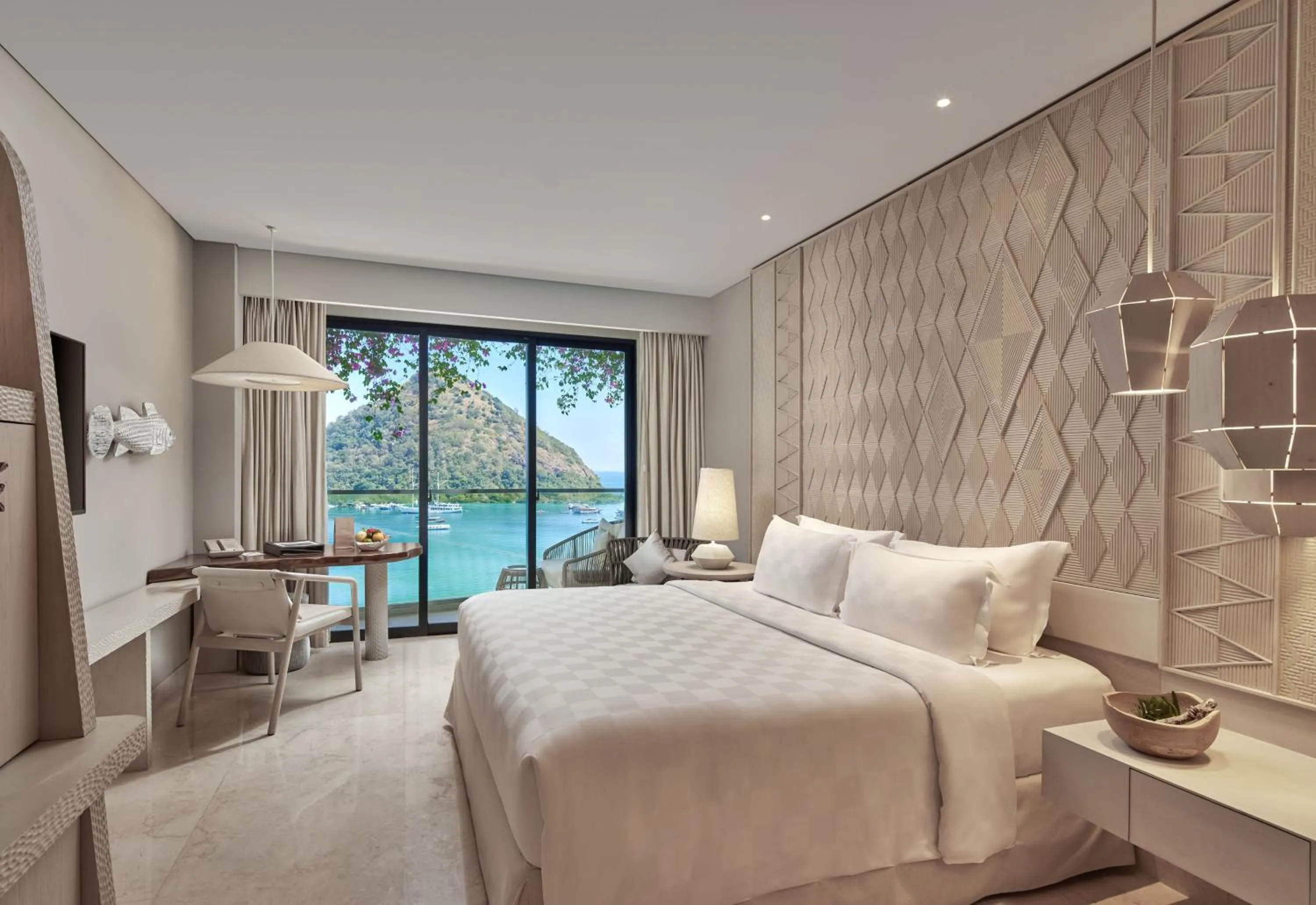 Bedroom, Bed in AYANA Komodo Waecicu Beach