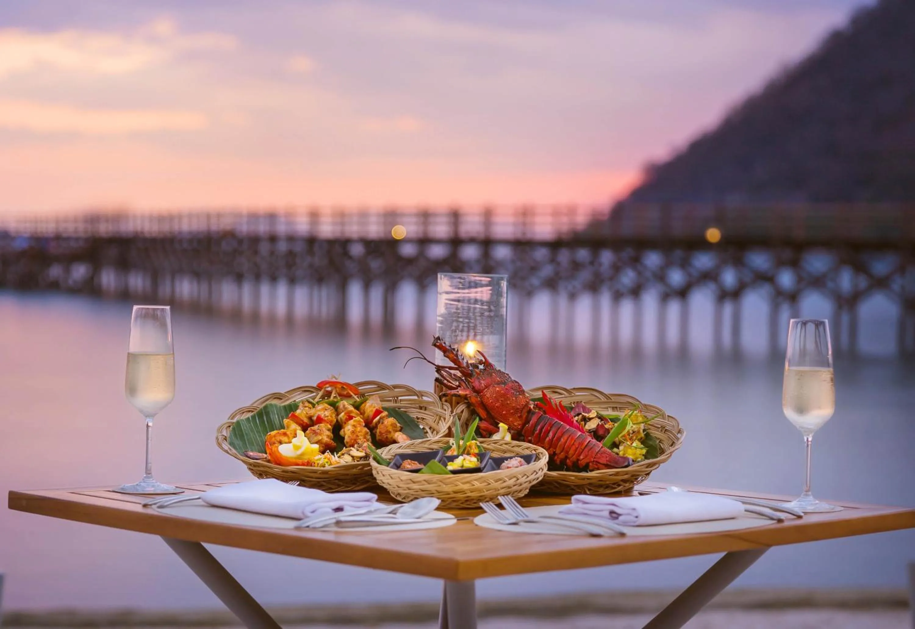 Restaurant/places to eat in AYANA Komodo Waecicu Beach