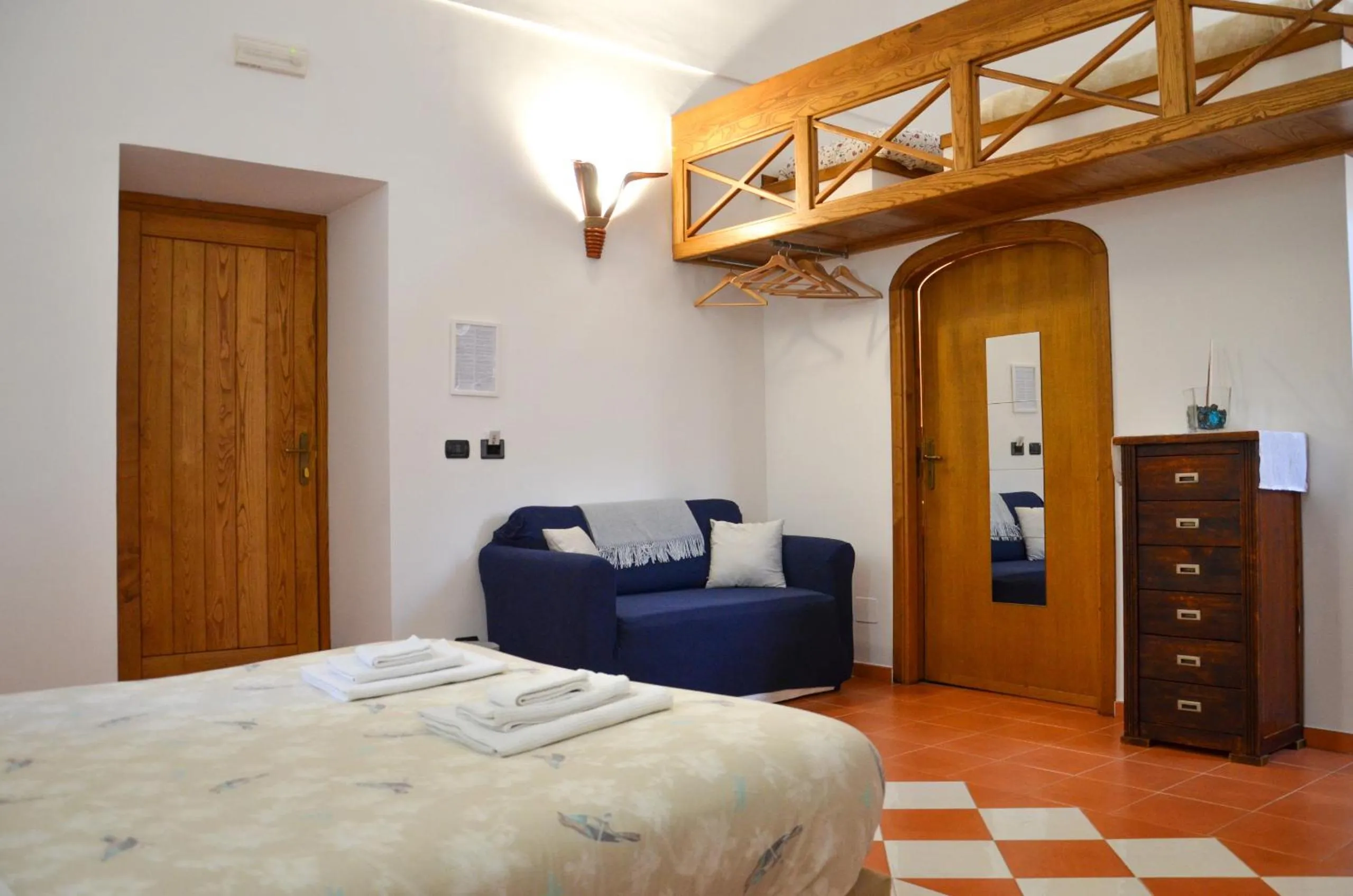 Bedroom, Bed in L'Antico Episcopio