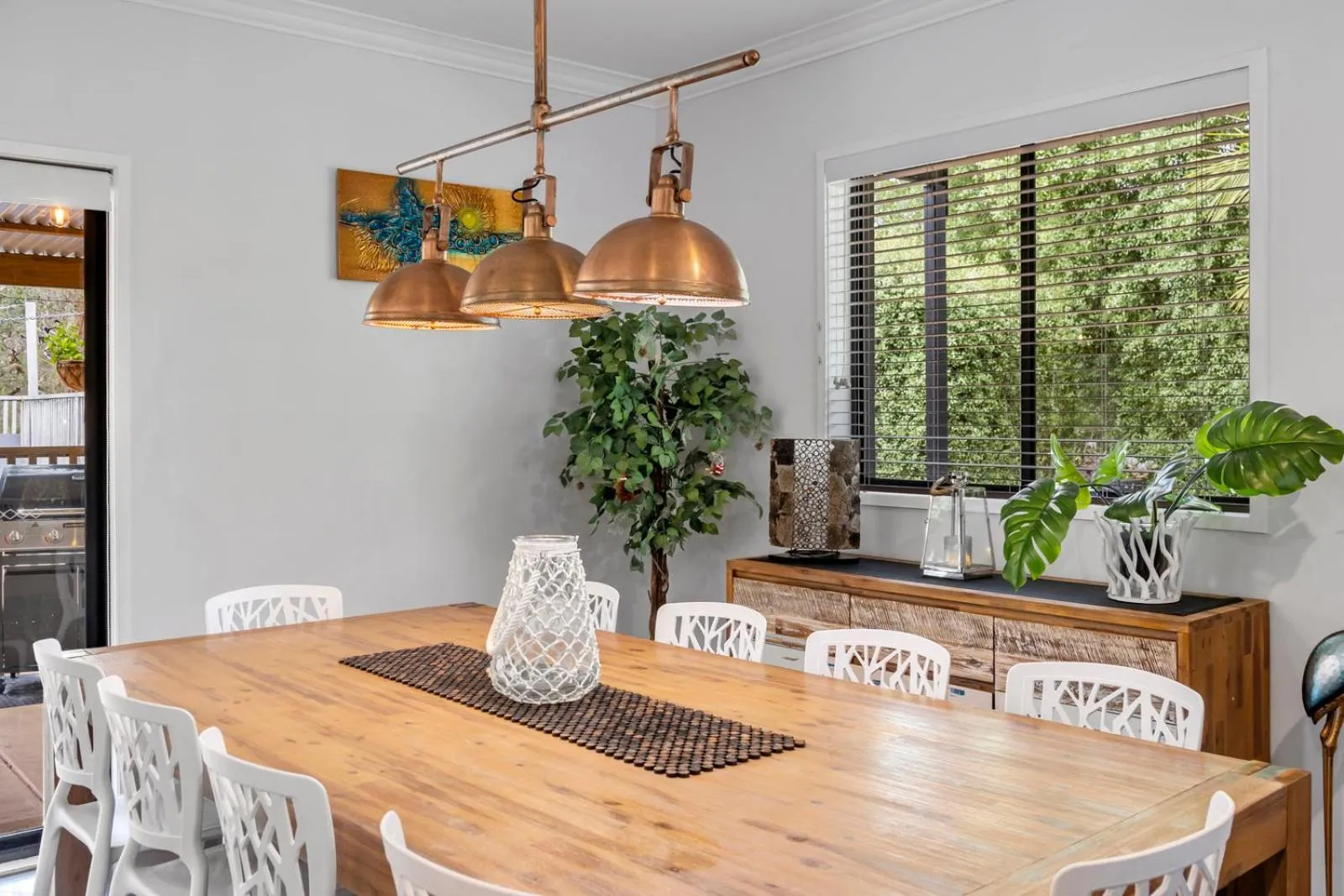 Dining area in Elk Estate Luxury Holiday Home