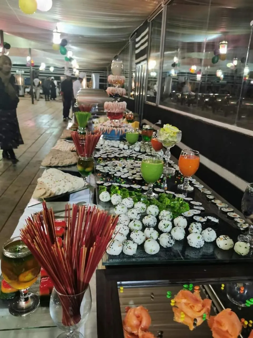 Restaurant/places to eat in Mazayen Rum Camp