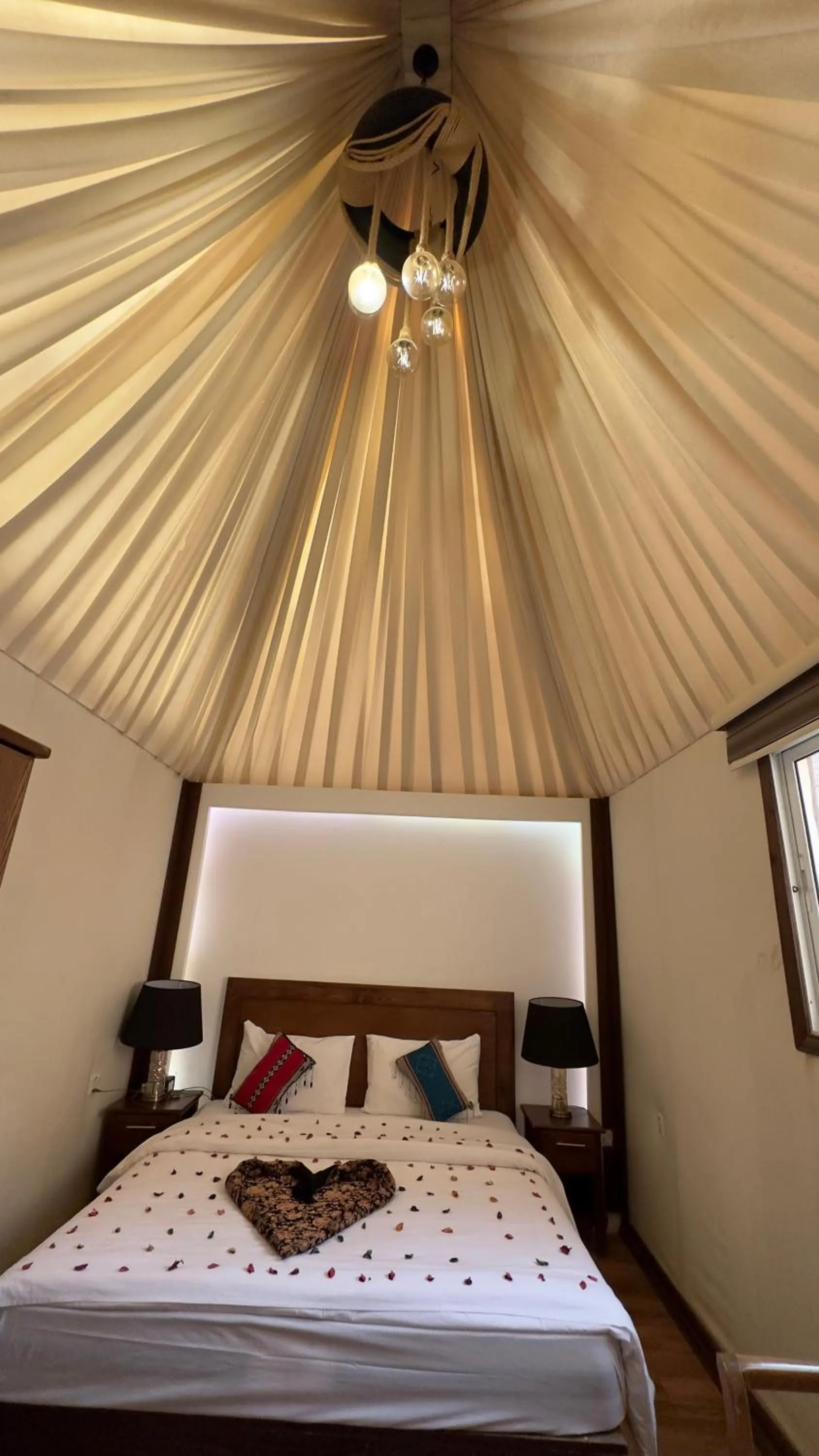 Photo of the whole room in Mazayen Rum Camp